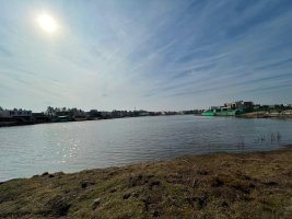 Venta Lote al Agua , Barrio Santa Ana II .