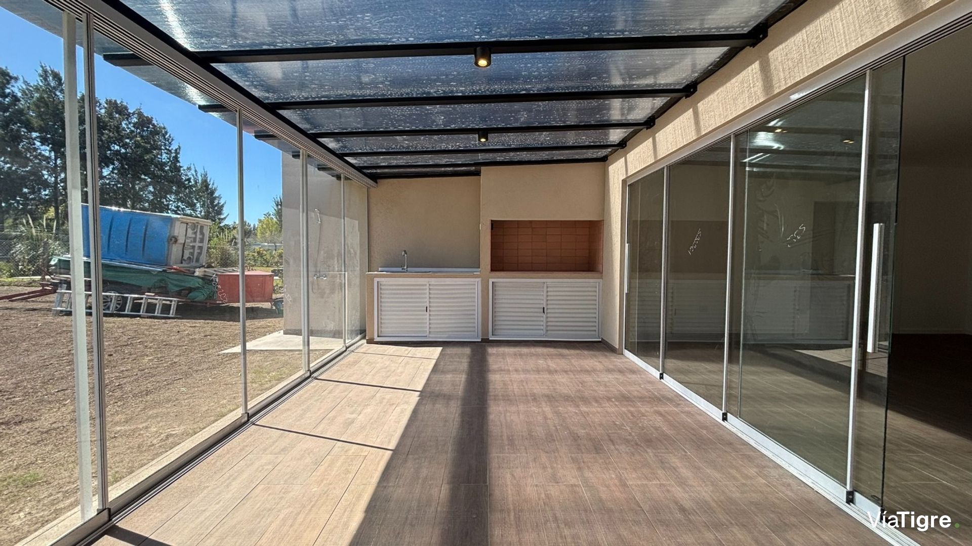 Casa a estrenar en Santa Ana Anticipo + 24 de 1900