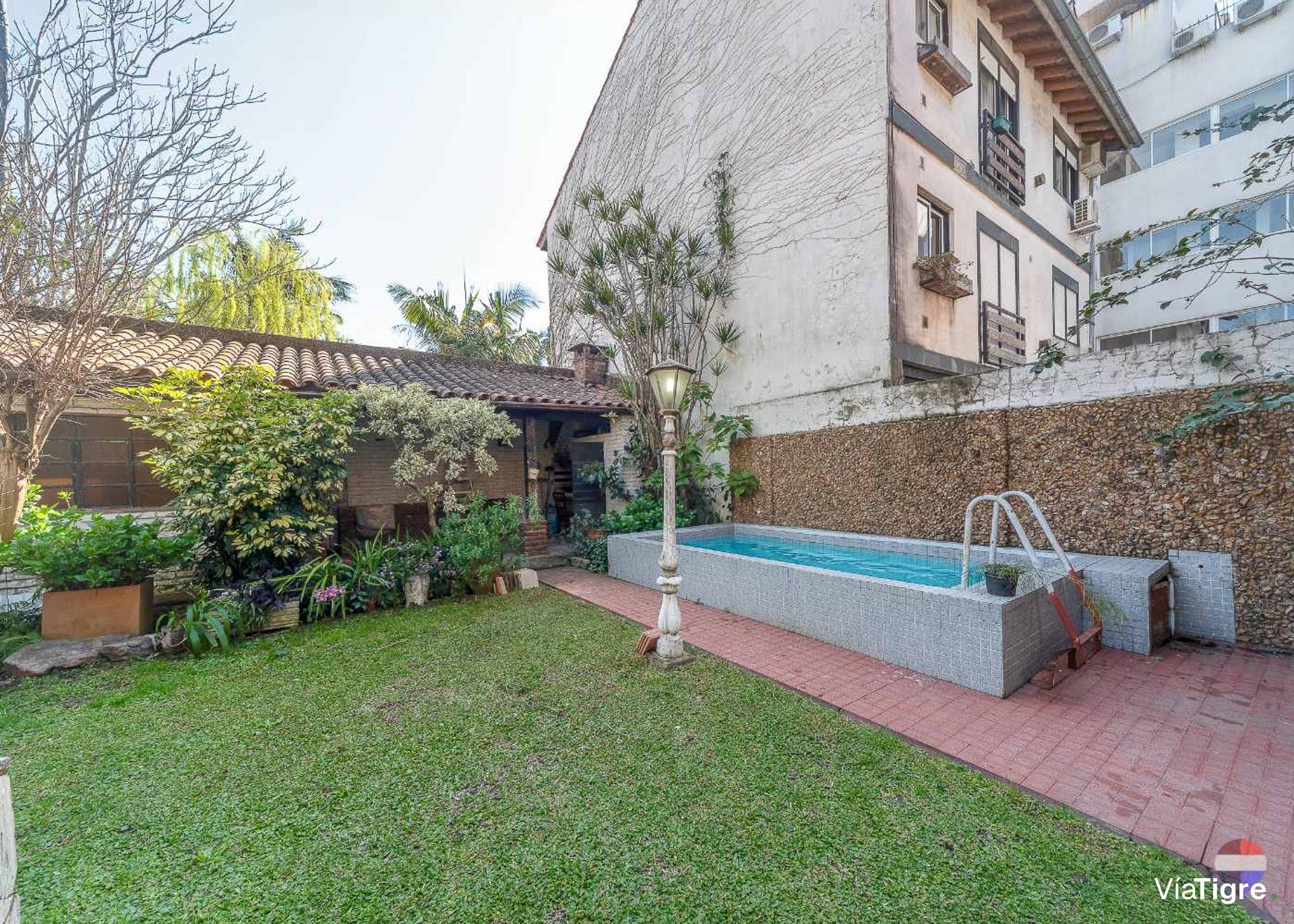 Chalet Olivos 4 dormitorios jardin y cochera