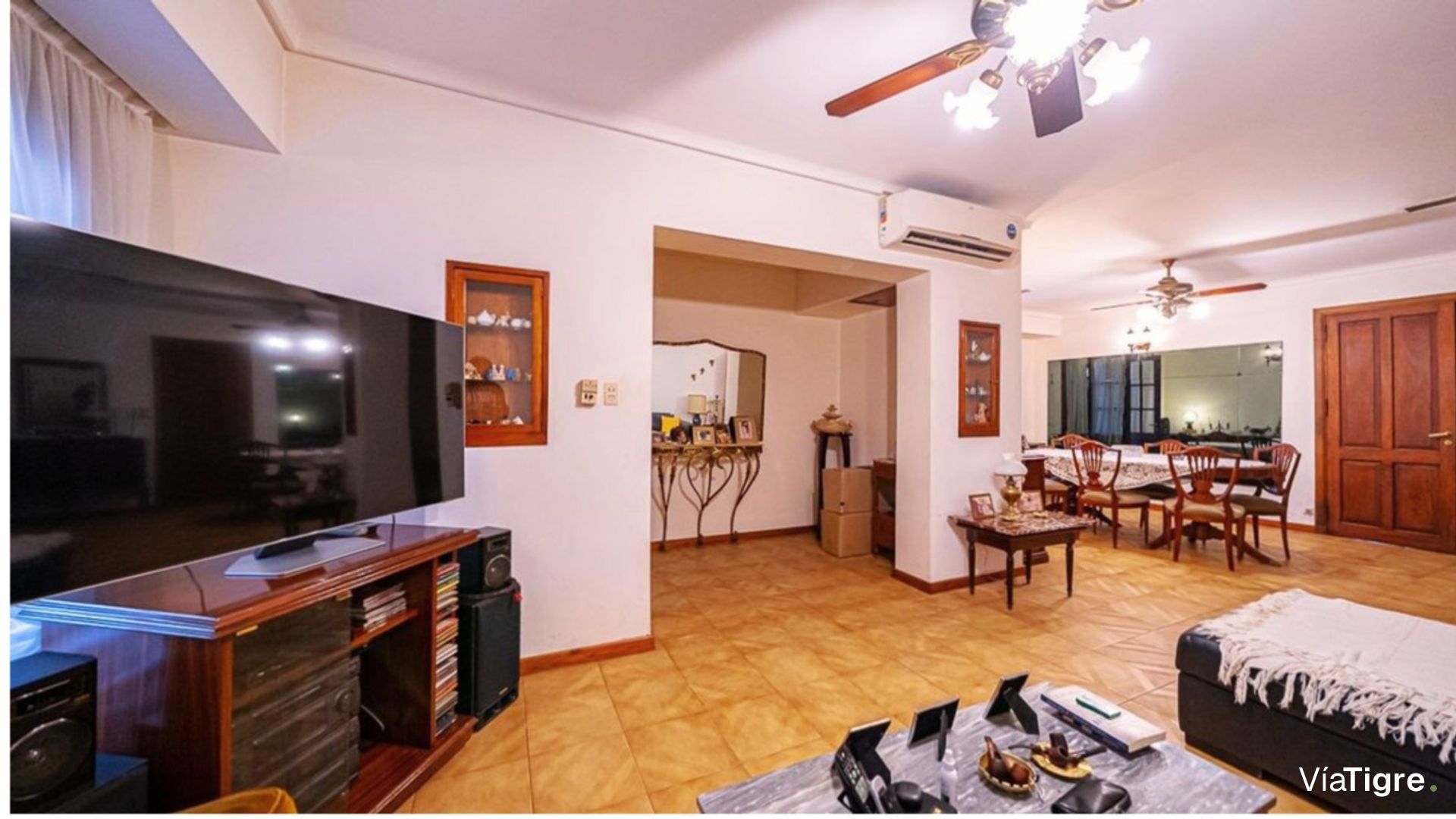Casa En Venta En Olivos 5 Ambientes Pileta