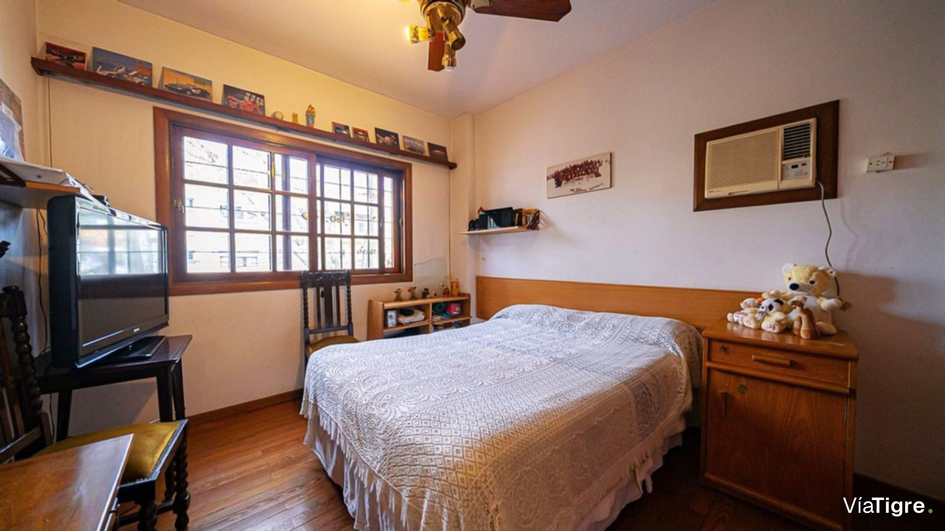 Casa En Venta En Olivos 5 Ambientes Pileta
