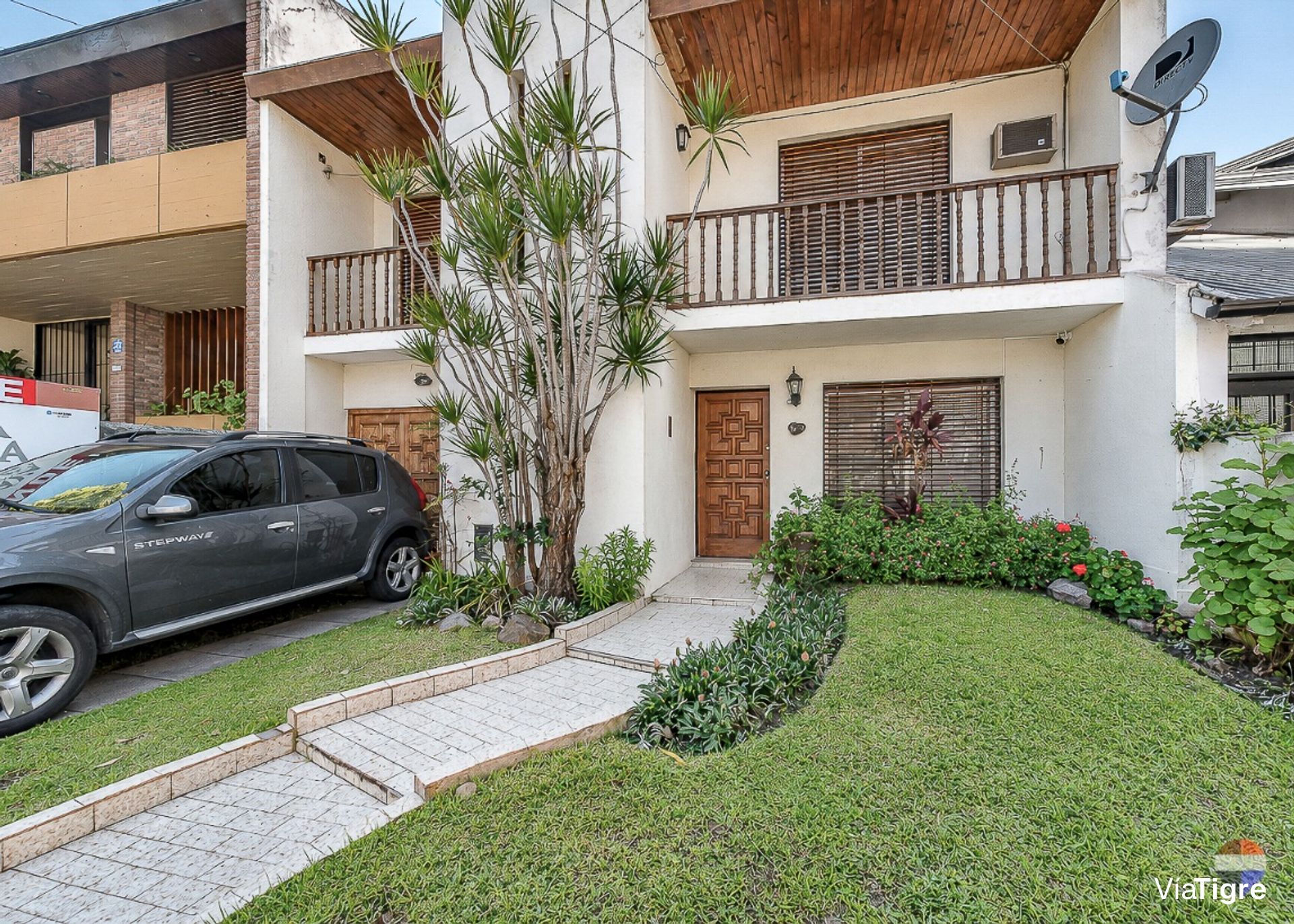 Casa 2 Plantas Parque Quincho Parrilla Cocheras