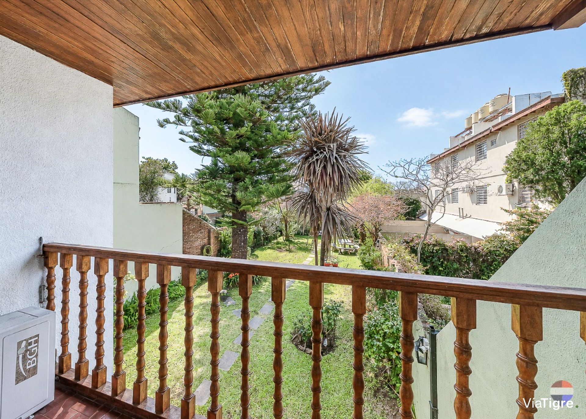 Casa 2 Plantas Parque Quincho Parrilla Cocheras