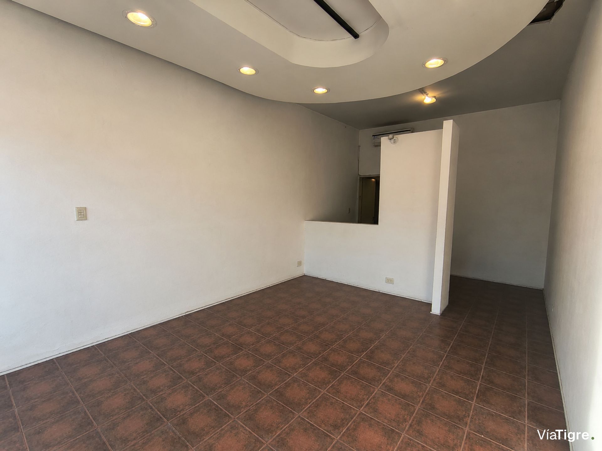 Venta Local Comercial 25M² Av Fleming San Isidro