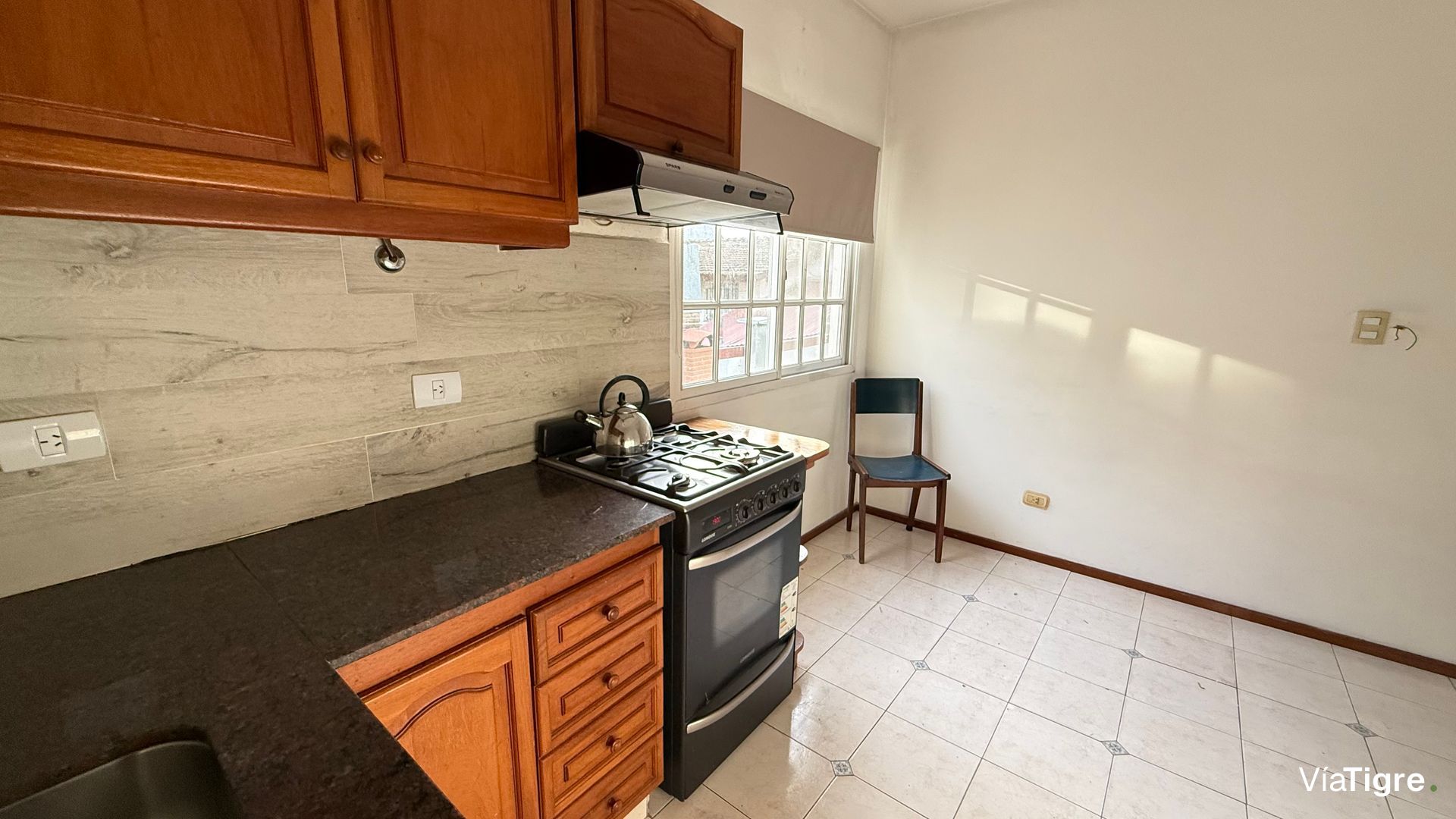 Alquier Olivos PH duplex 3 AMB con garage, patio