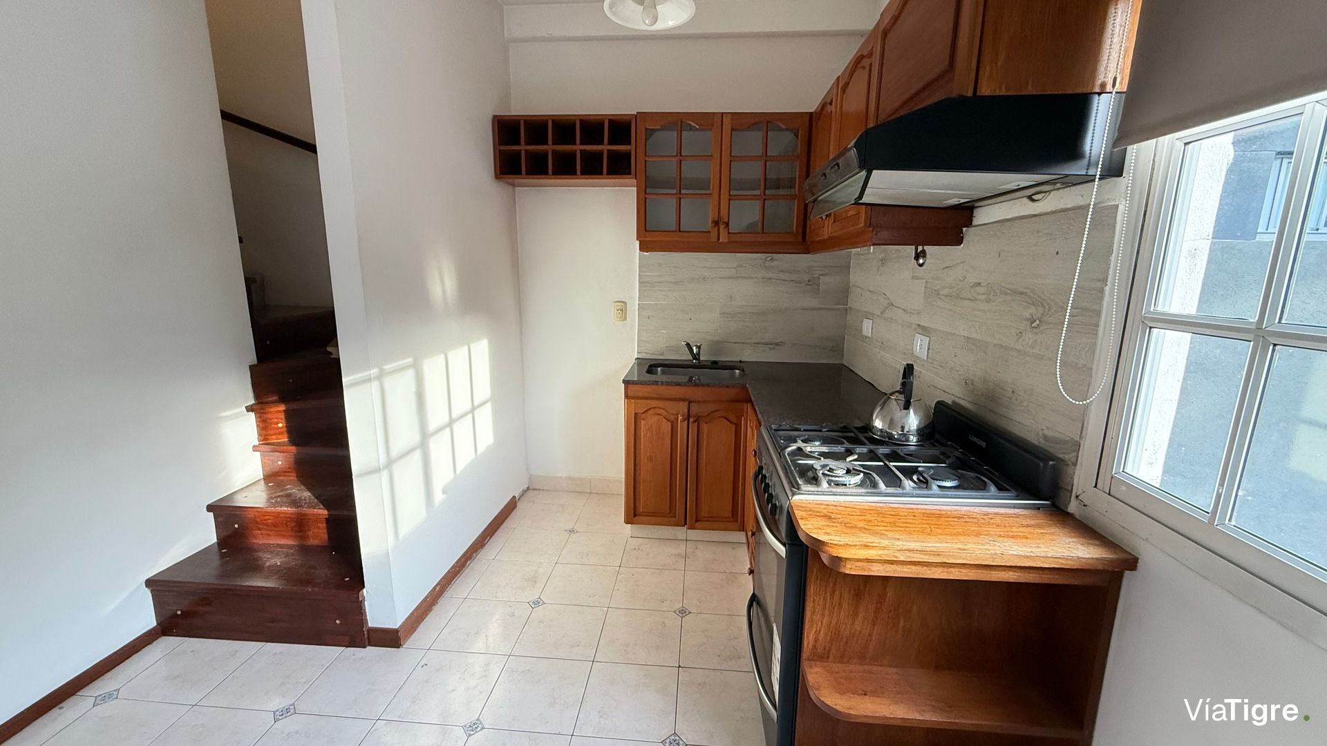 Alquier Olivos PH duplex 3 AMB con garage, patio