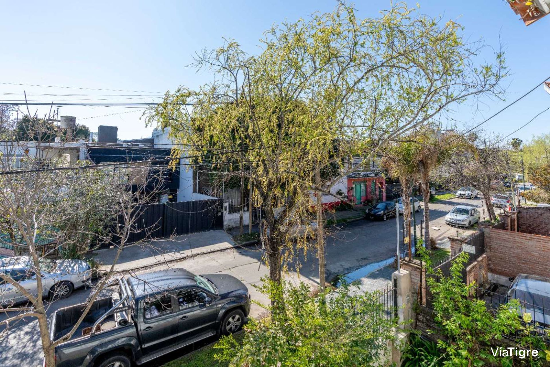 NVO! Lote de 577m2 con casa A Reciclar - Bajo SI