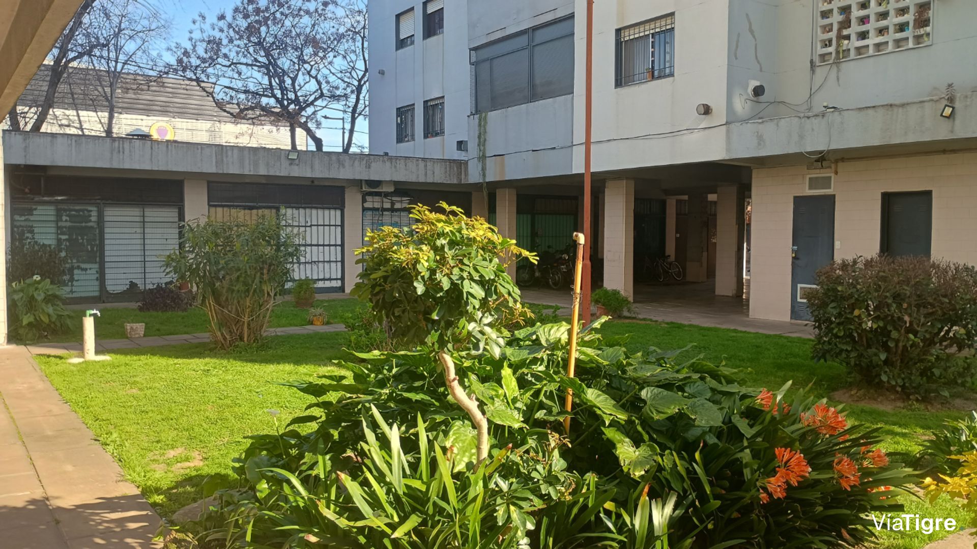 Departamento 4 Amb + Coch Descubierta Beccar