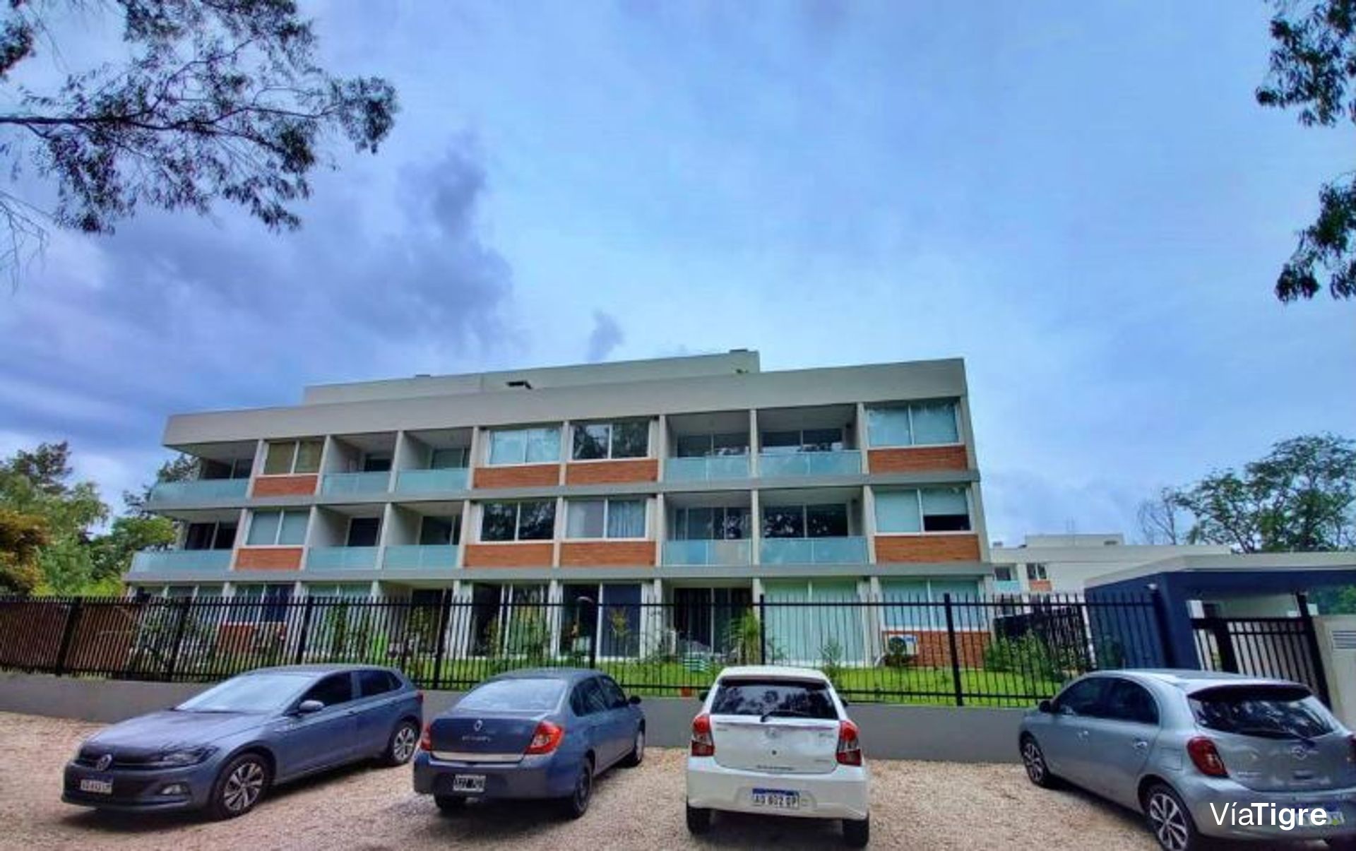 Venta Departamento Tigre 2Amb C/ Jardin Amoblado
