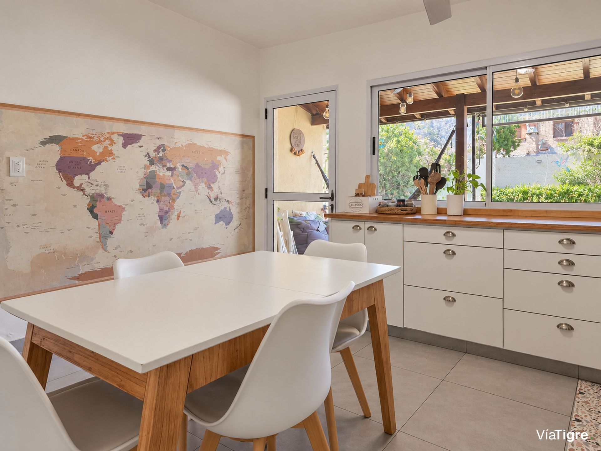 Venta Casa 4 Amb. Jardín Y Pileta-Altos De Pacheco