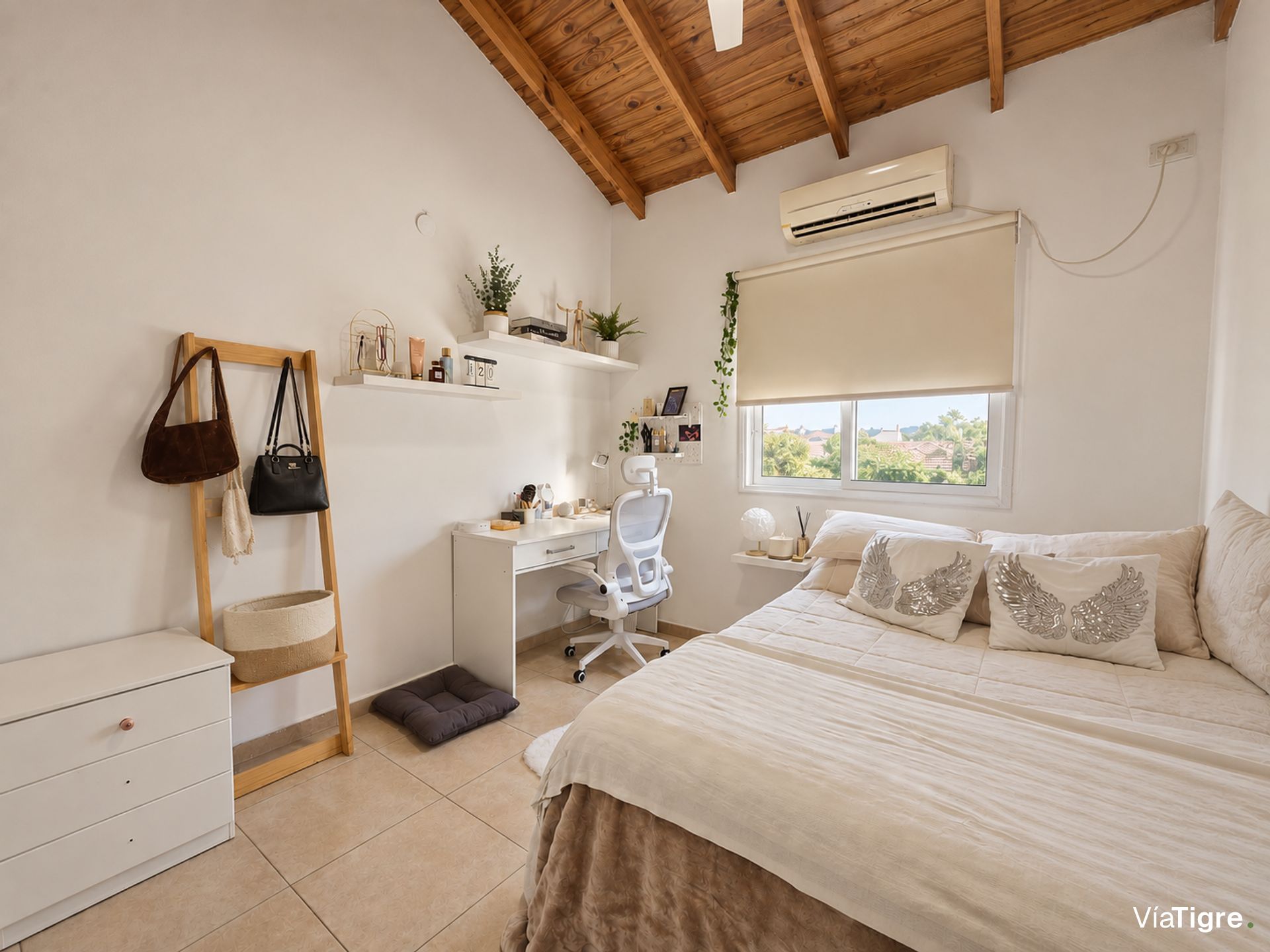 Venta Casa 4 Amb. Jardín Y Pileta-Altos De Pacheco