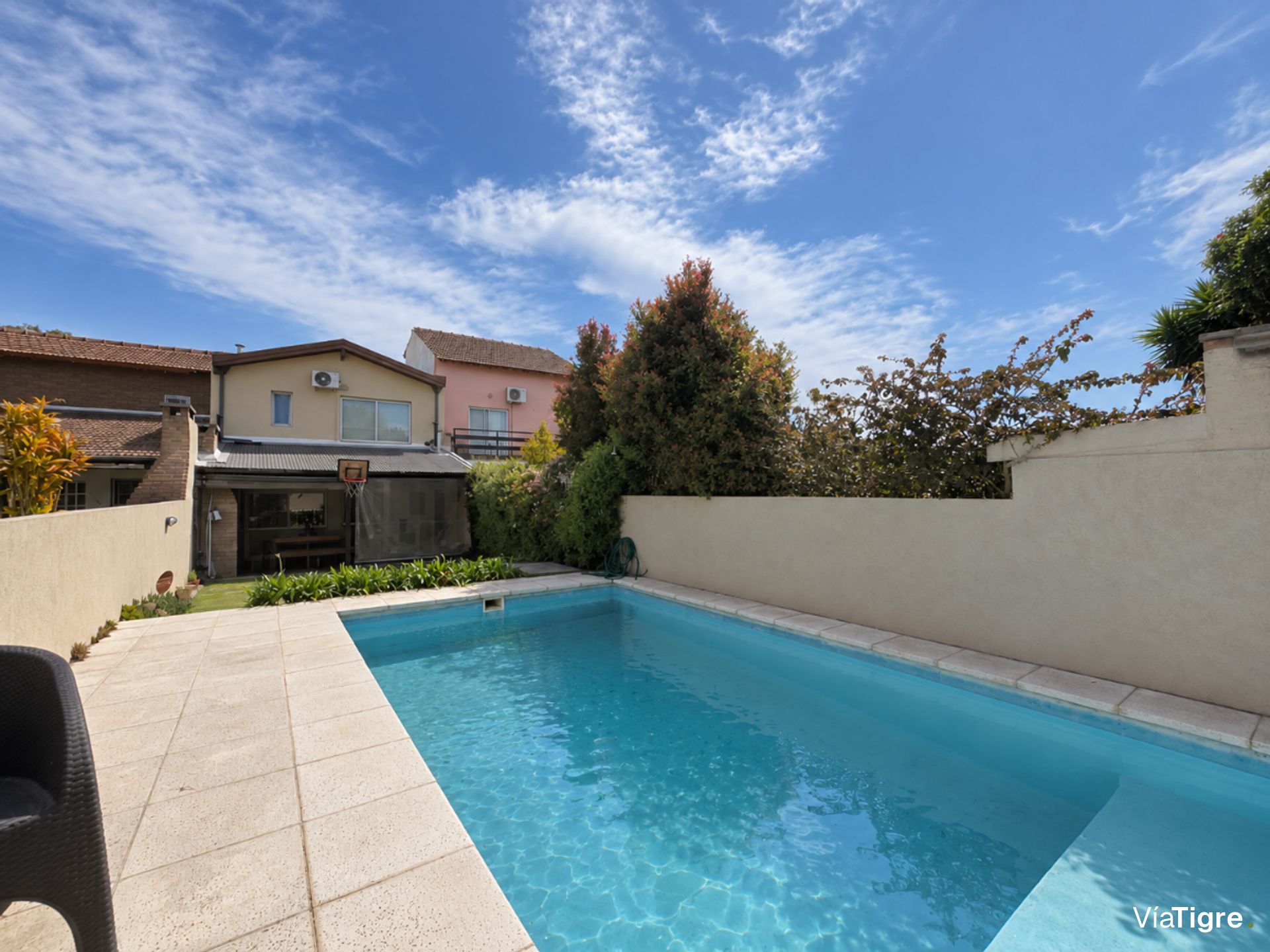 Venta Casa 4 Amb. Jardín Y Pileta-Altos De Pacheco