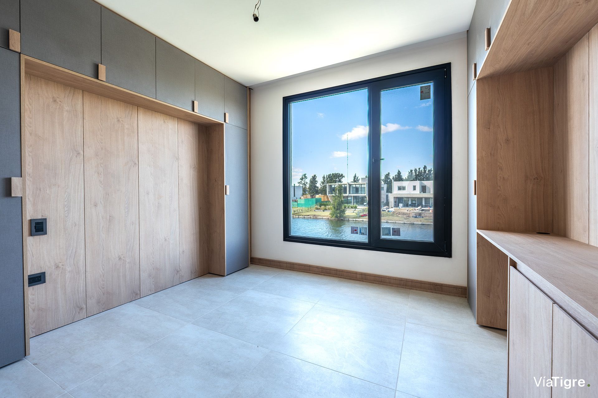 Magnífica casa a laguna en Laguna Grande 4 suites