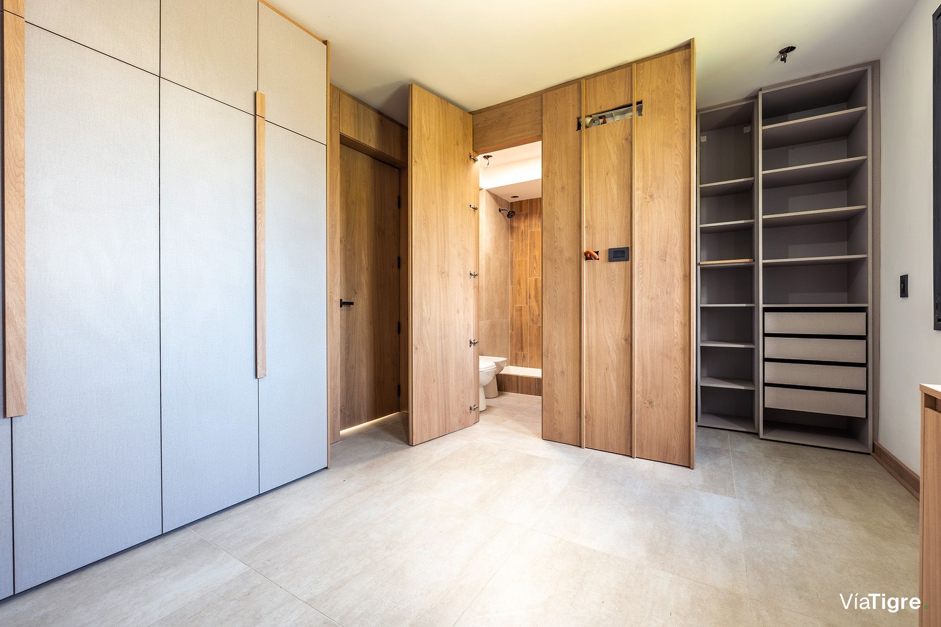 Magnífica casa a laguna en Laguna Grande 4 suites