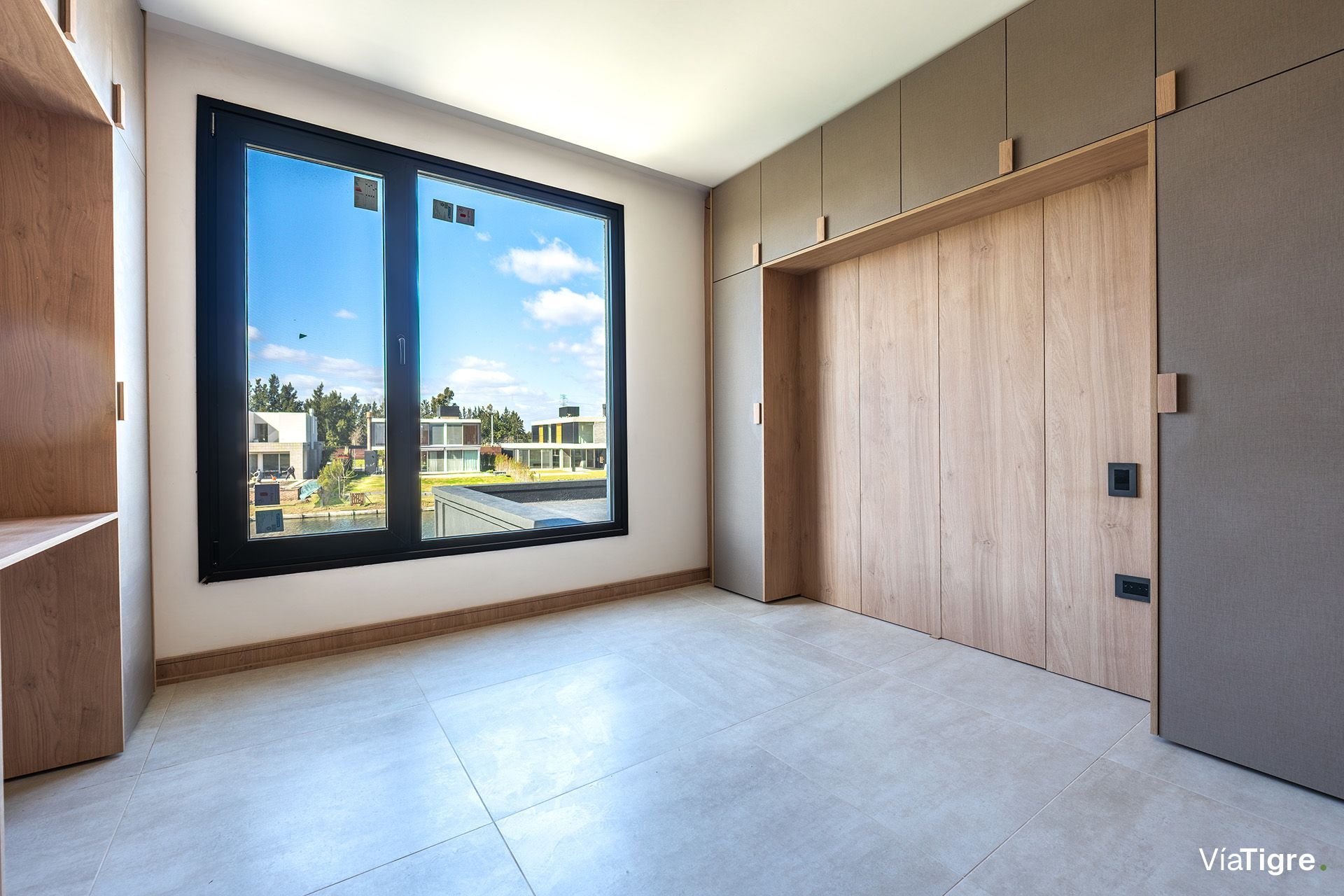 Magnífica casa a laguna en Laguna Grande 4 suites