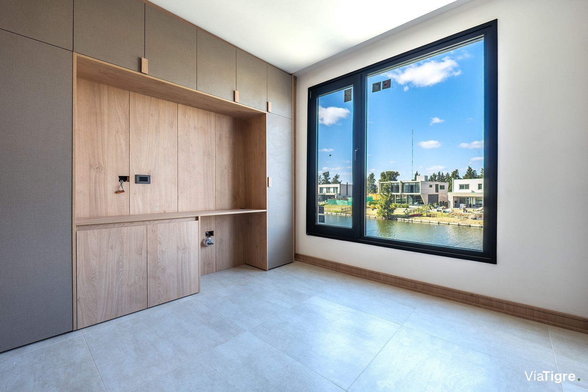 Magnífica casa a laguna en Laguna Grande 4 suites
