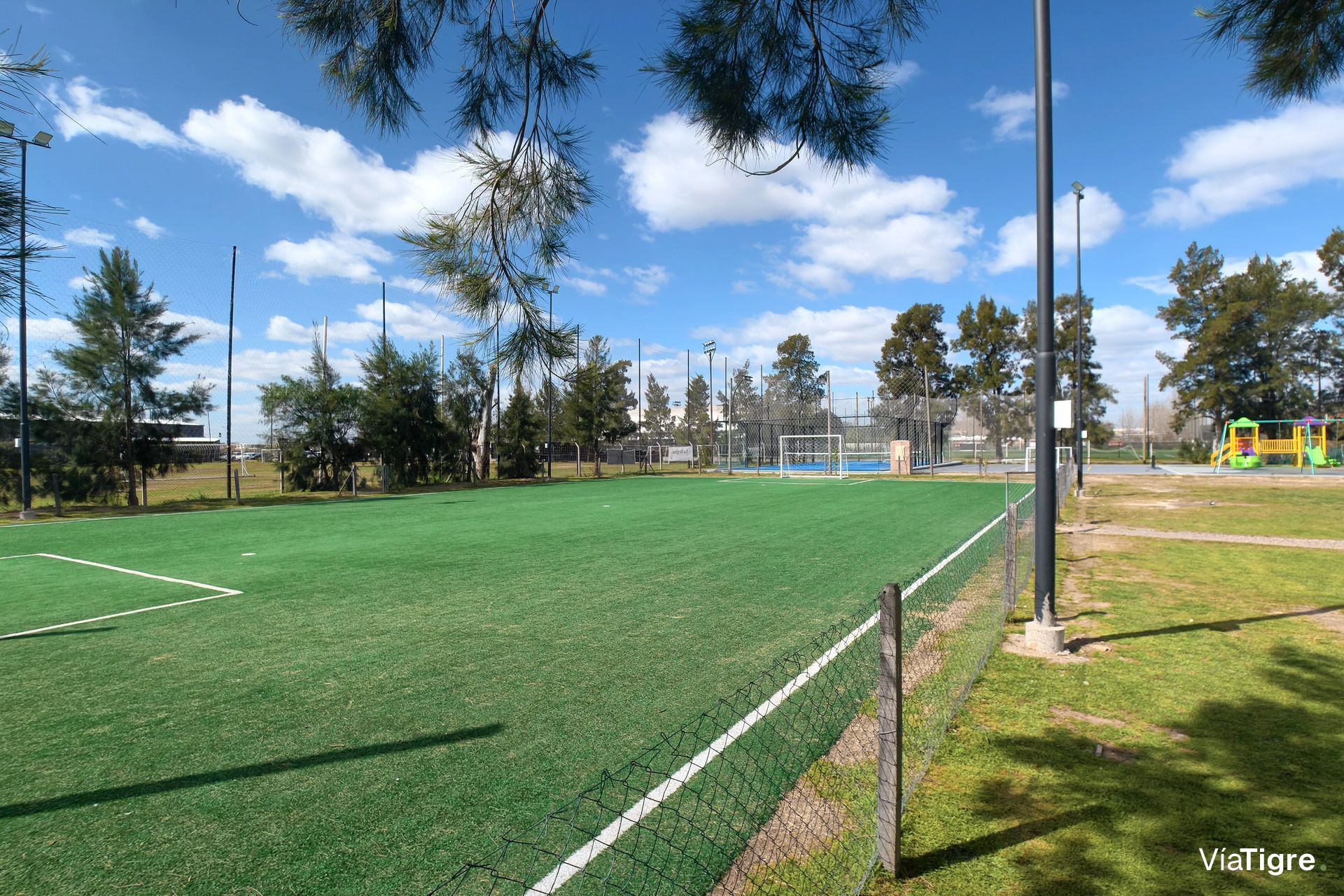 Magnífica casa a laguna en Laguna Grande 4 suites