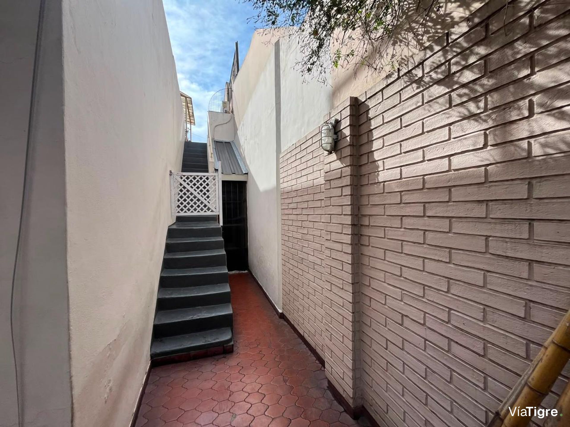 Casa con jardín