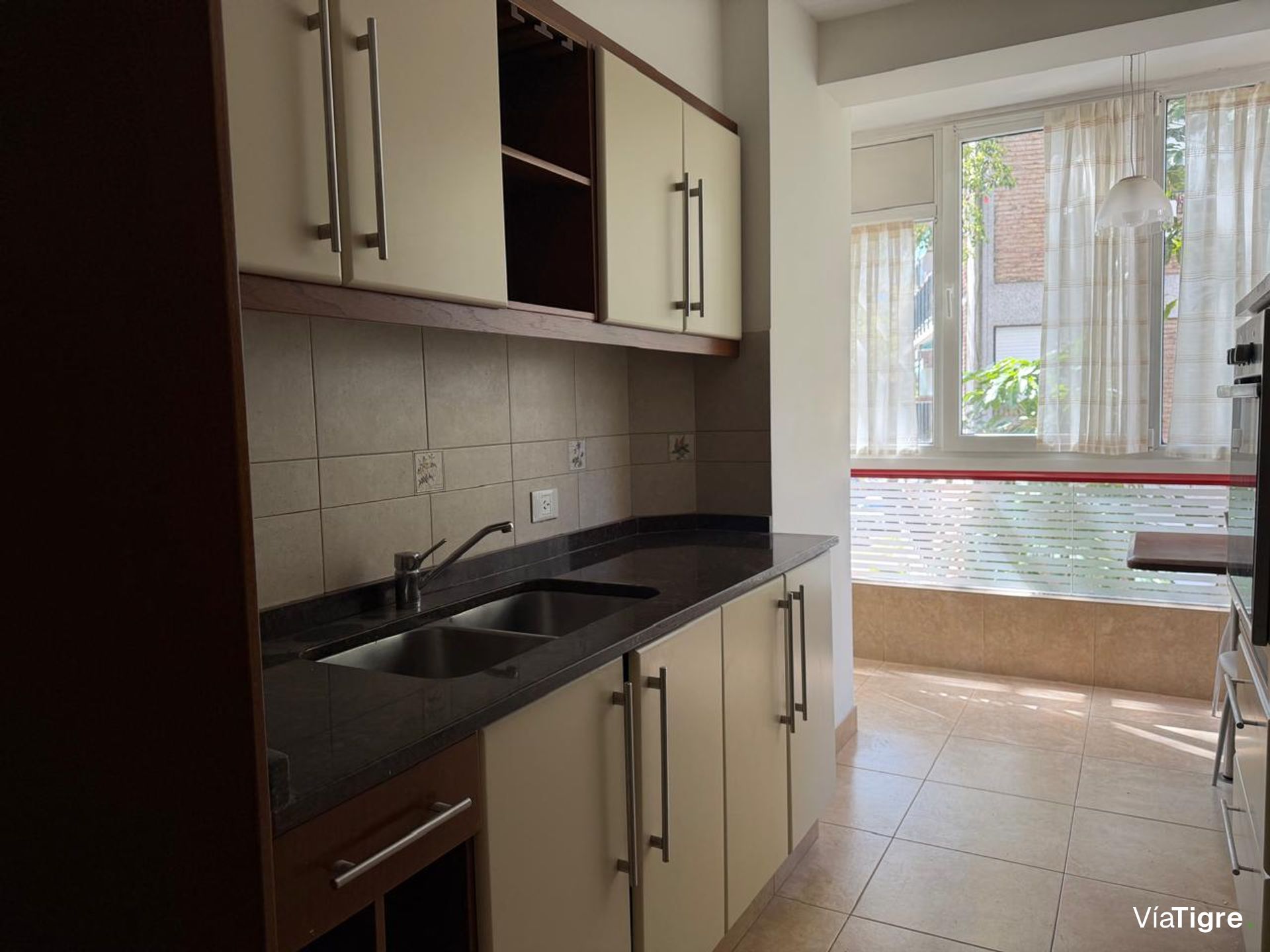 Departamento 4 ambientes en alquiler en Acassuso