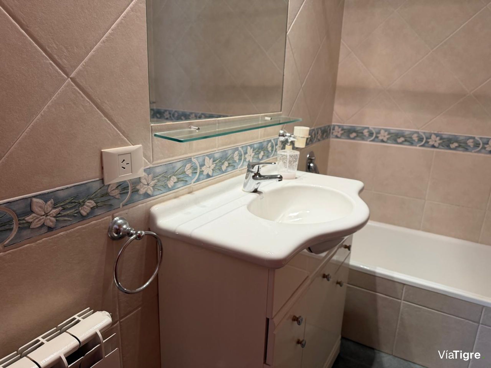 Departamento 4 ambientes en alquiler en Acassuso