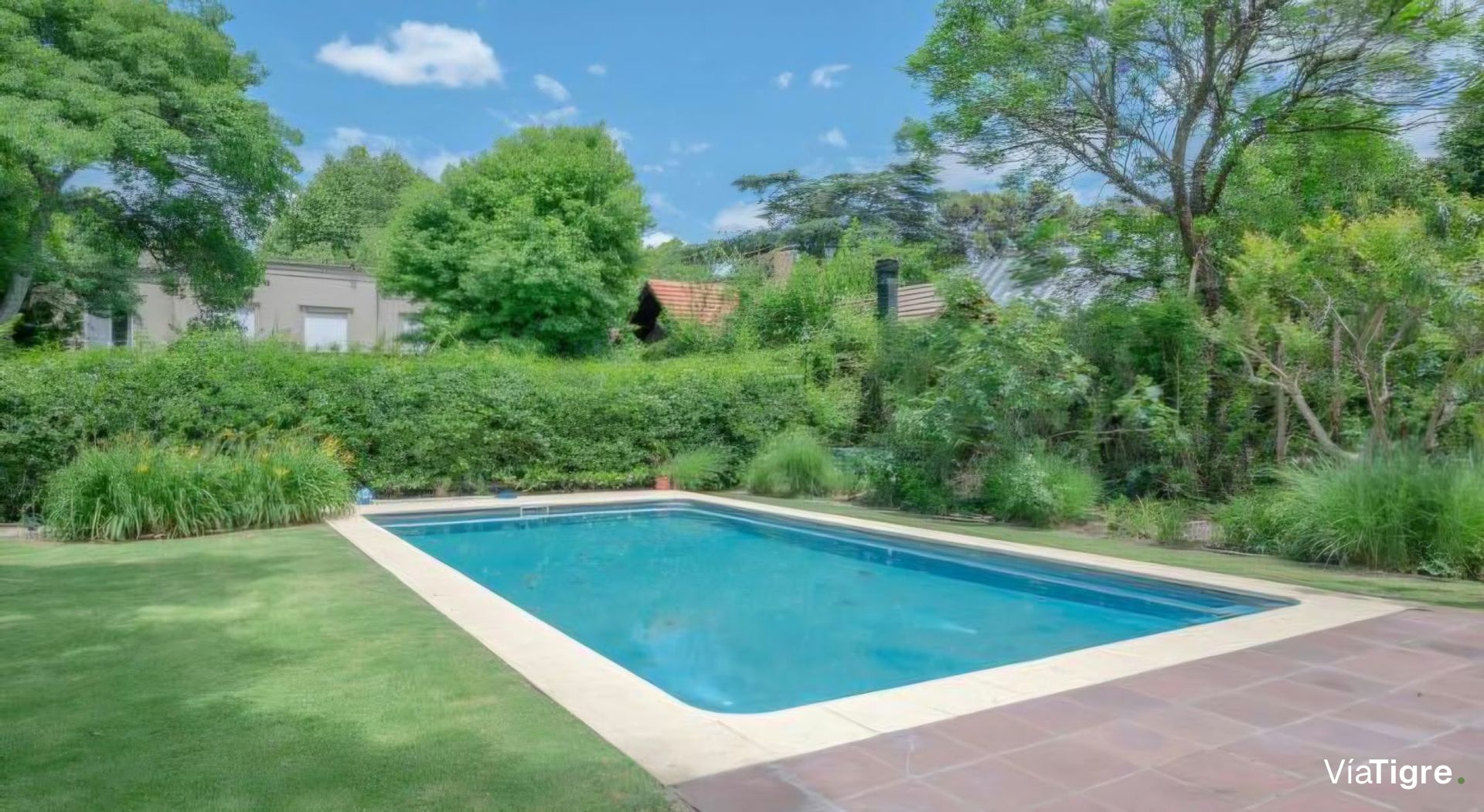 Venta Casa C/ Amplio Jardin B/Santa Rita, S.isidr0