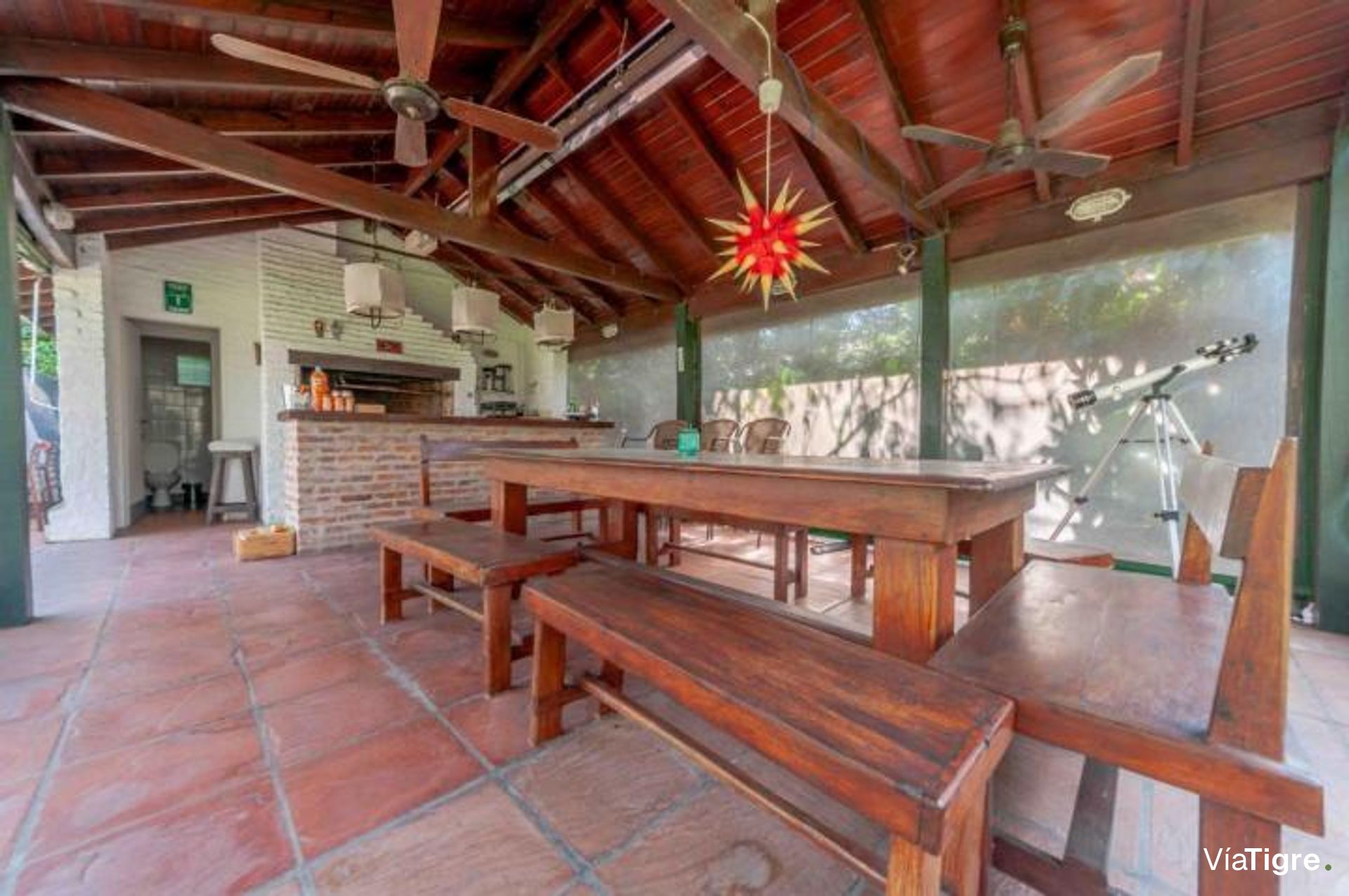 Venta Casa C/ Amplio Jardin B/Santa Rita, S.isidr0