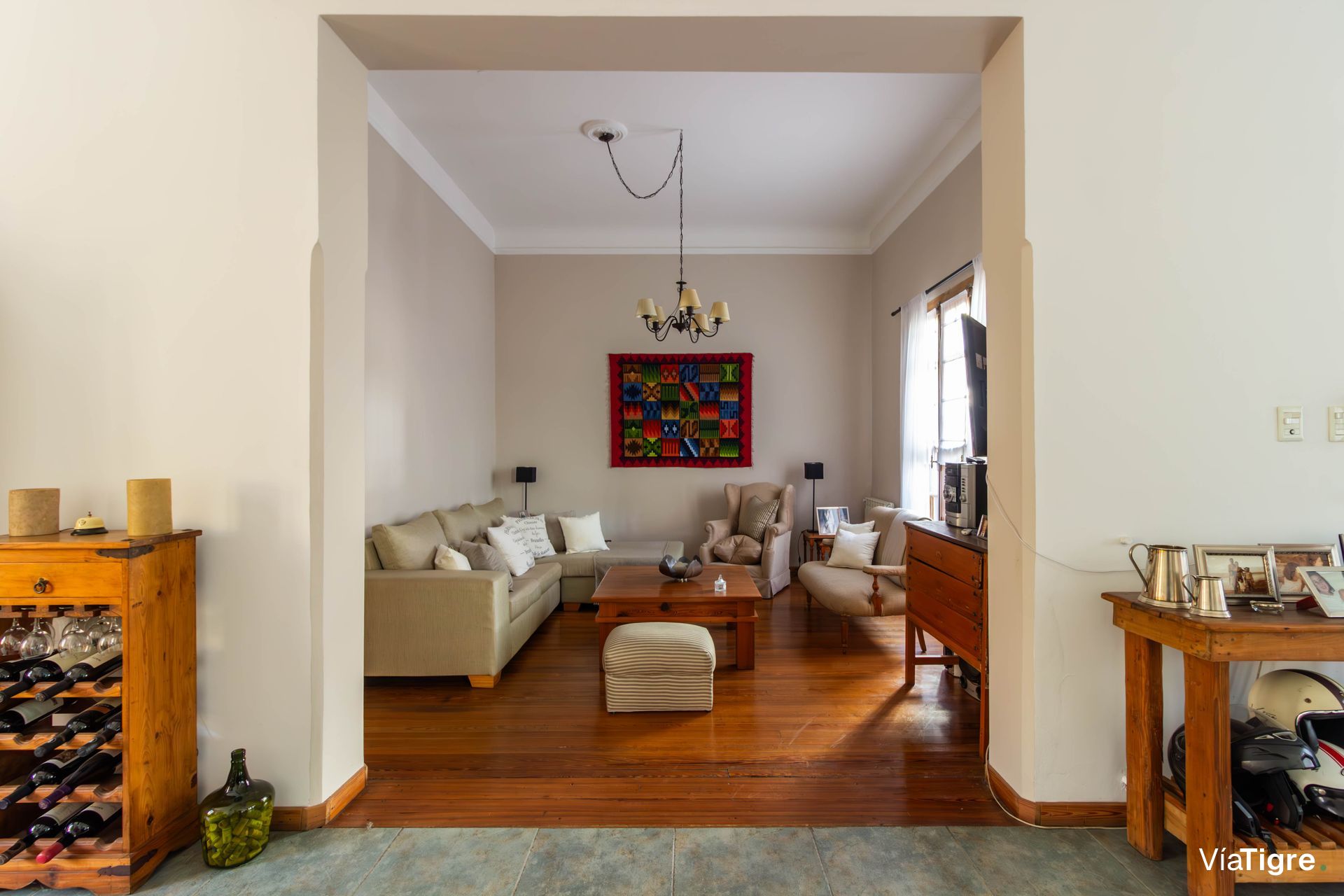 VENTA Casa 400m2 terreno Pileta/Jardín Martínez