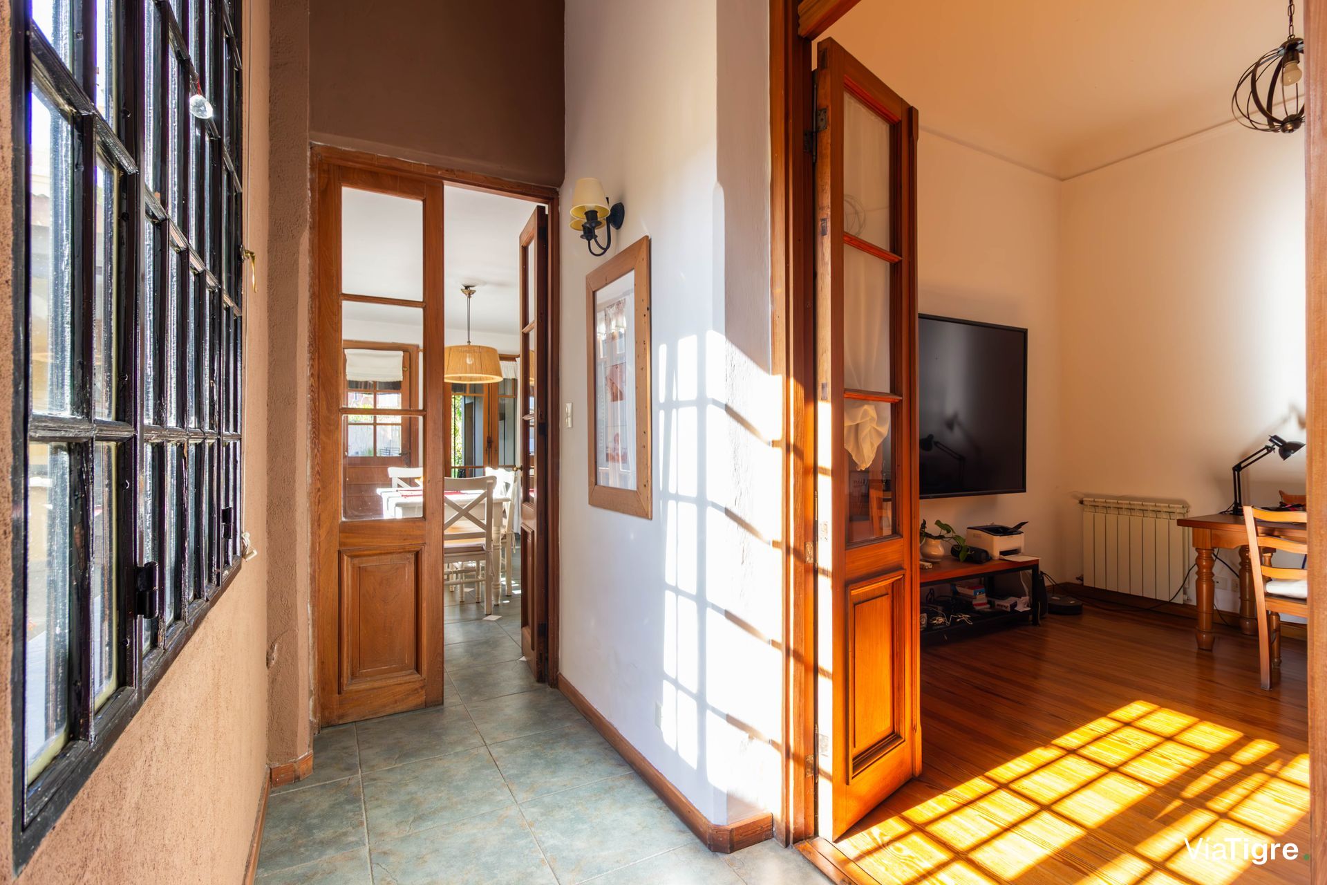 VENTA Casa 400m2 terreno Pileta/Jardín Martínez