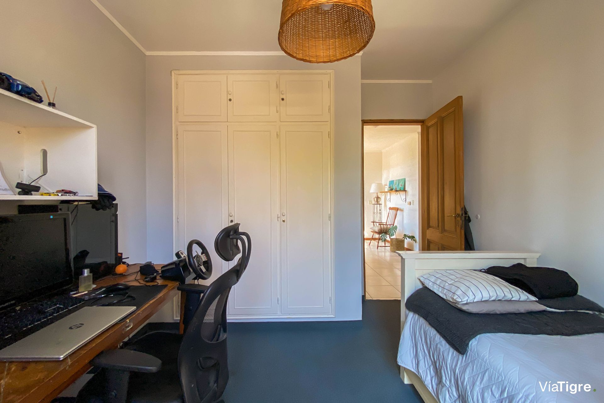 VENTA Casa 400m2 terreno Pileta/Jardín Martínez