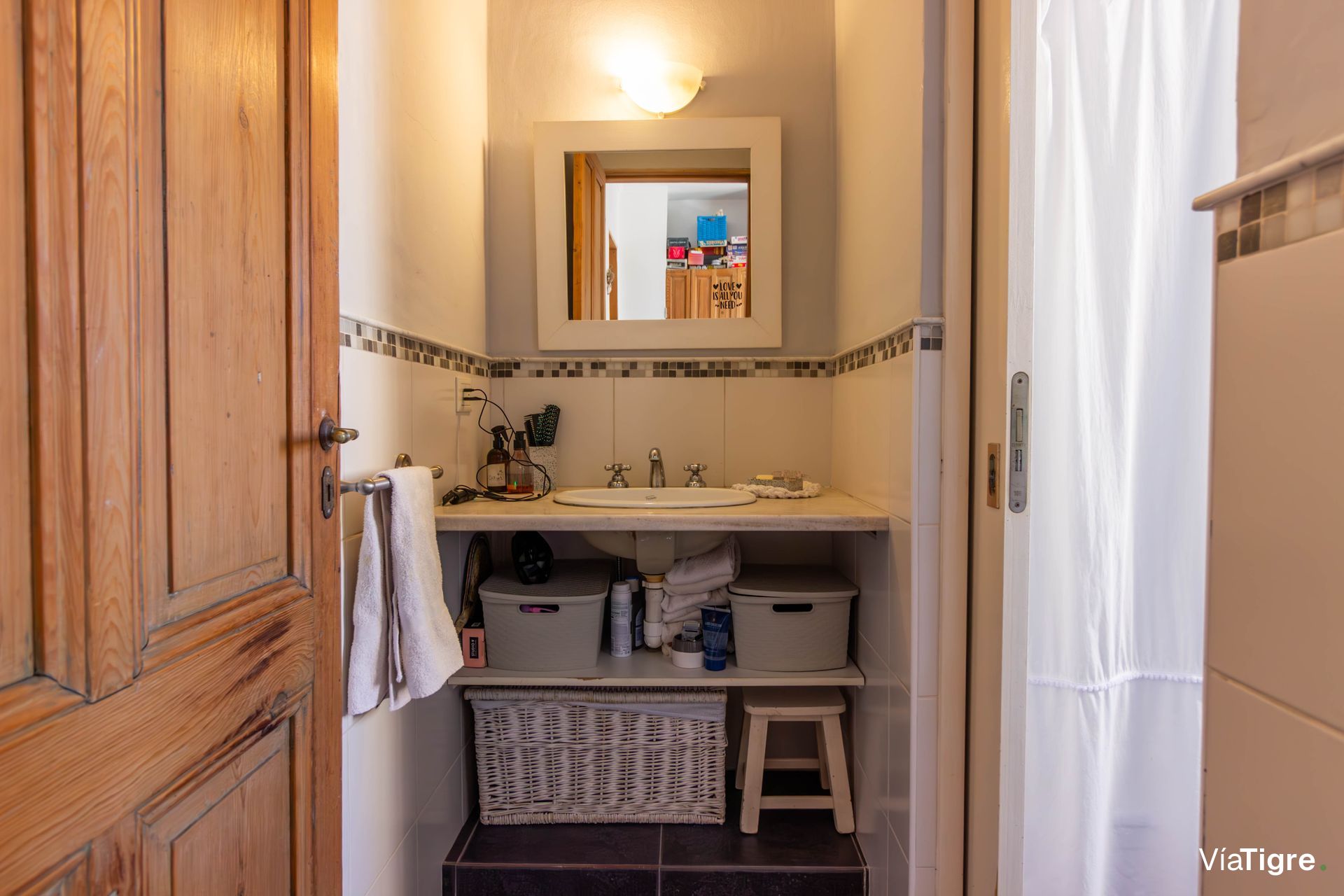 VENTA Casa 400m2 terreno Pileta/Jardín Martínez