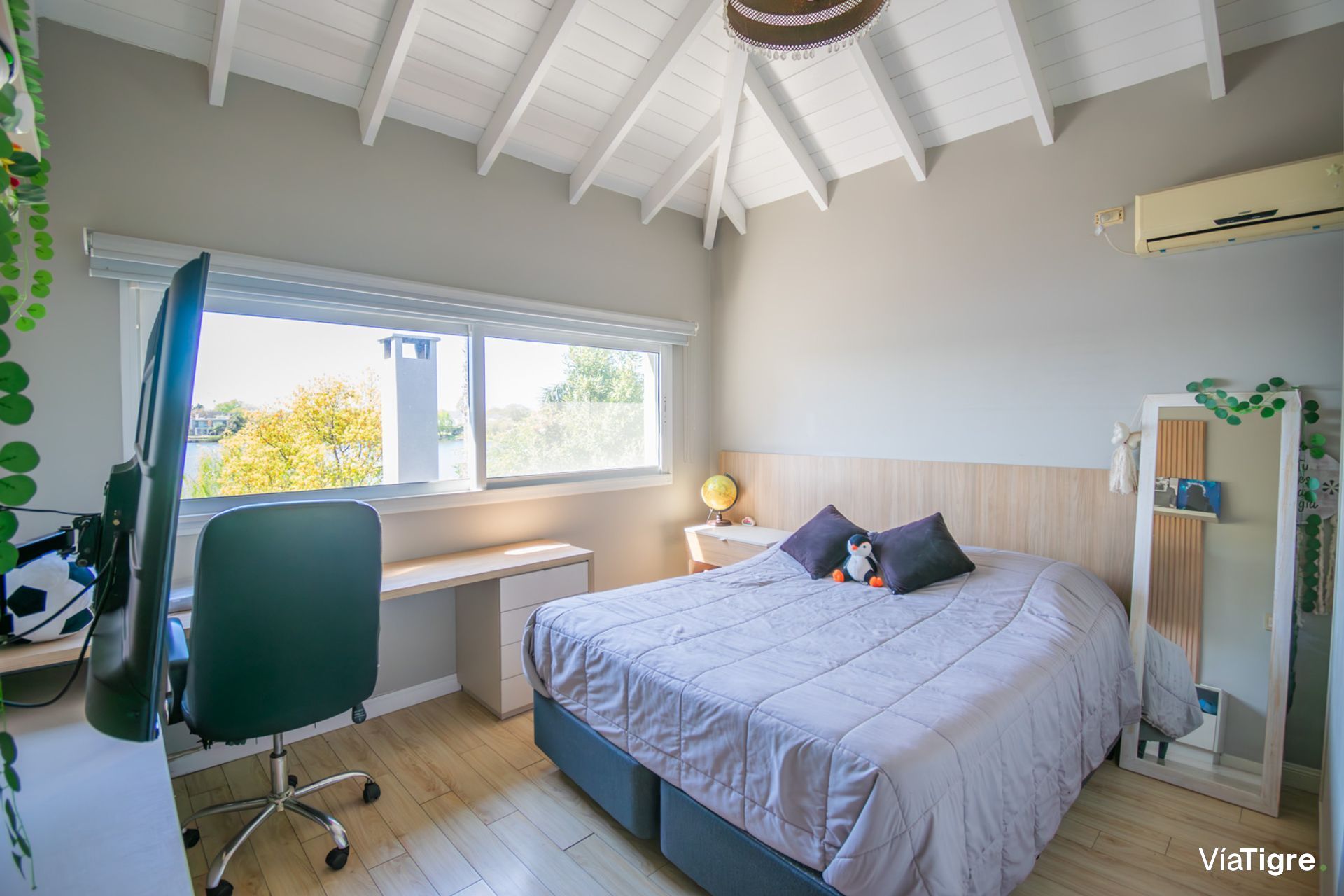 Venta Casa 6 Ambientes Barrio San Isidro Labrador
