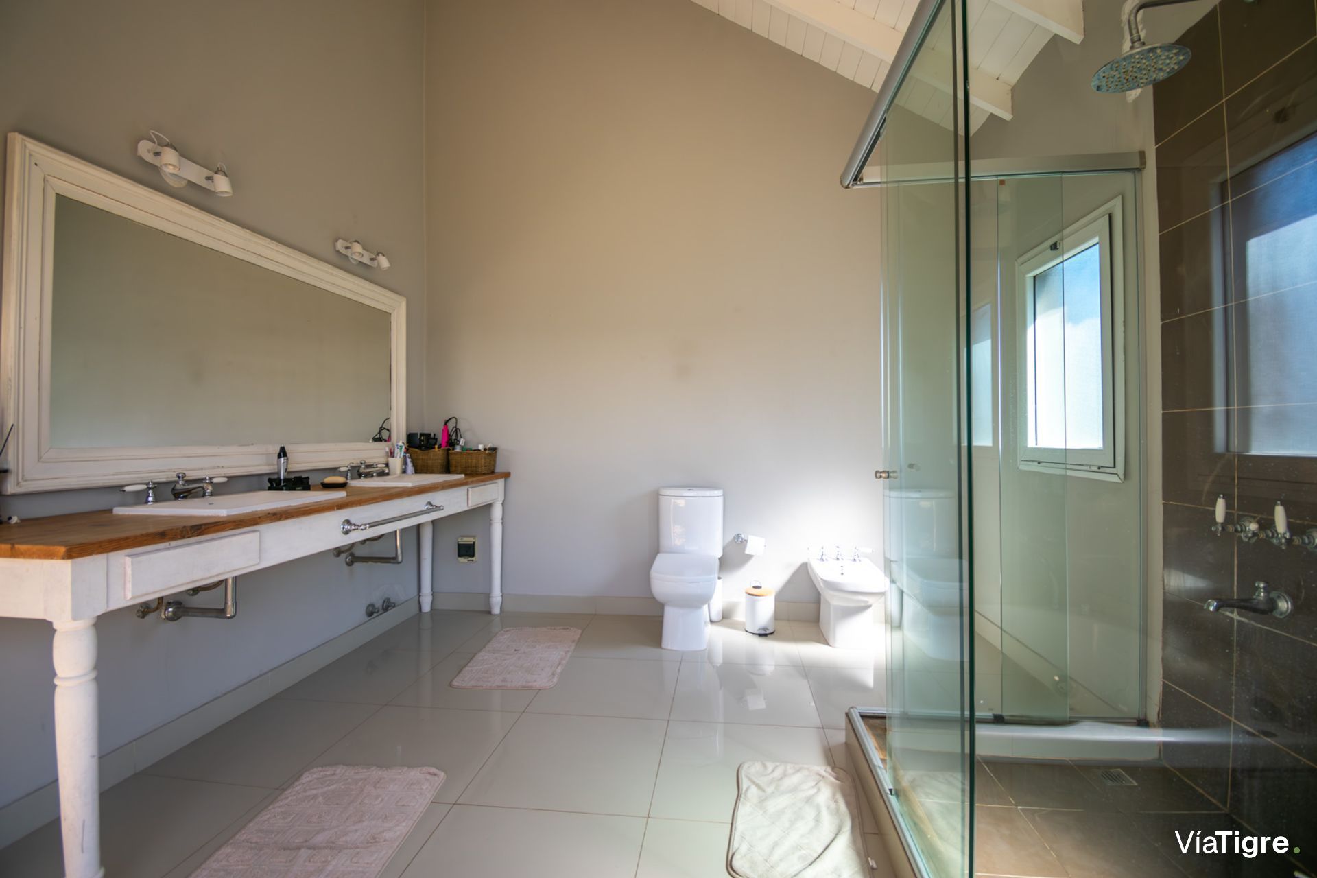 Venta Casa 6 Ambientes Barrio San Isidro Labrador