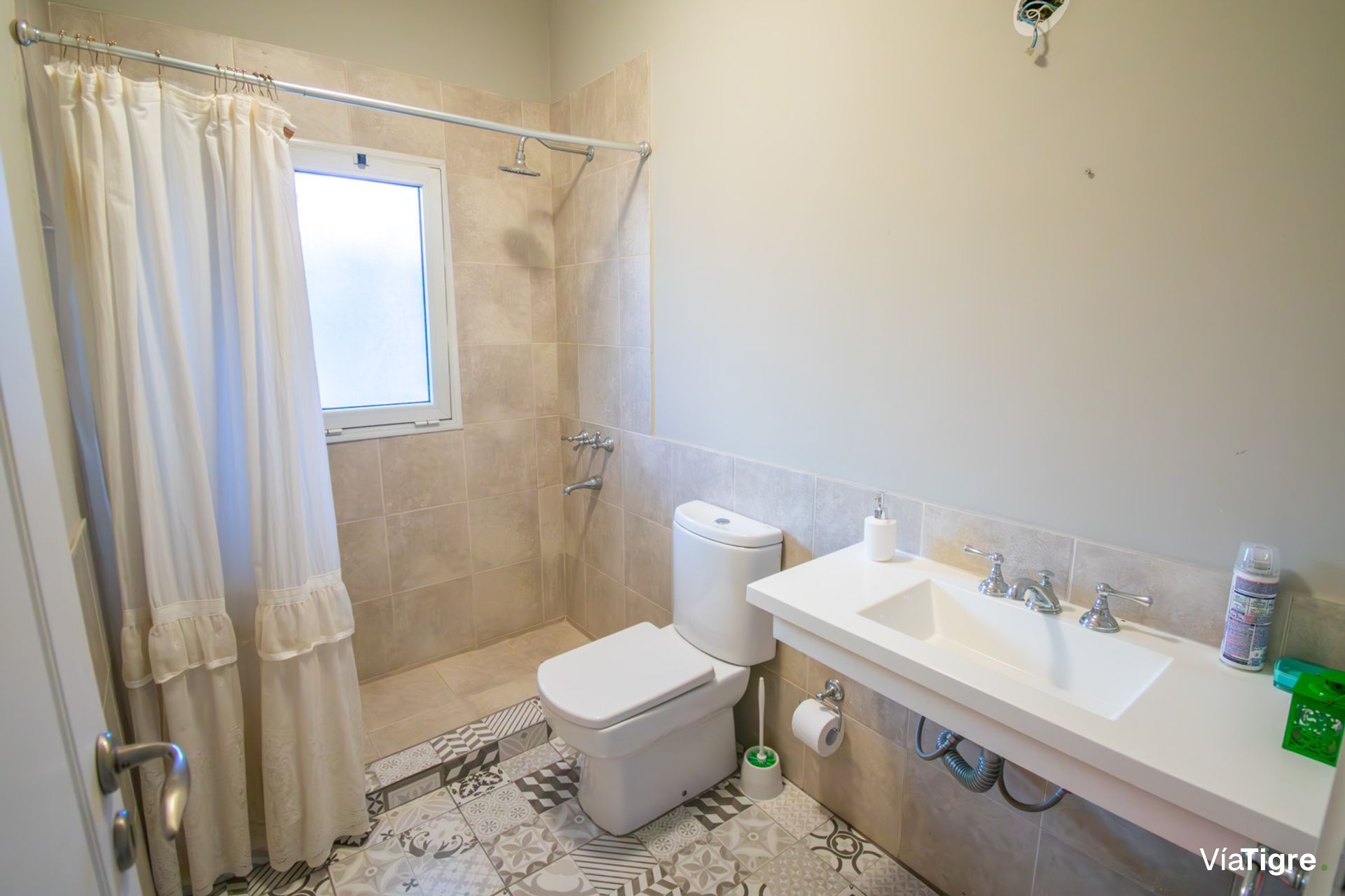 Venta Casa 6 Ambientes Barrio San Isidro Labrador