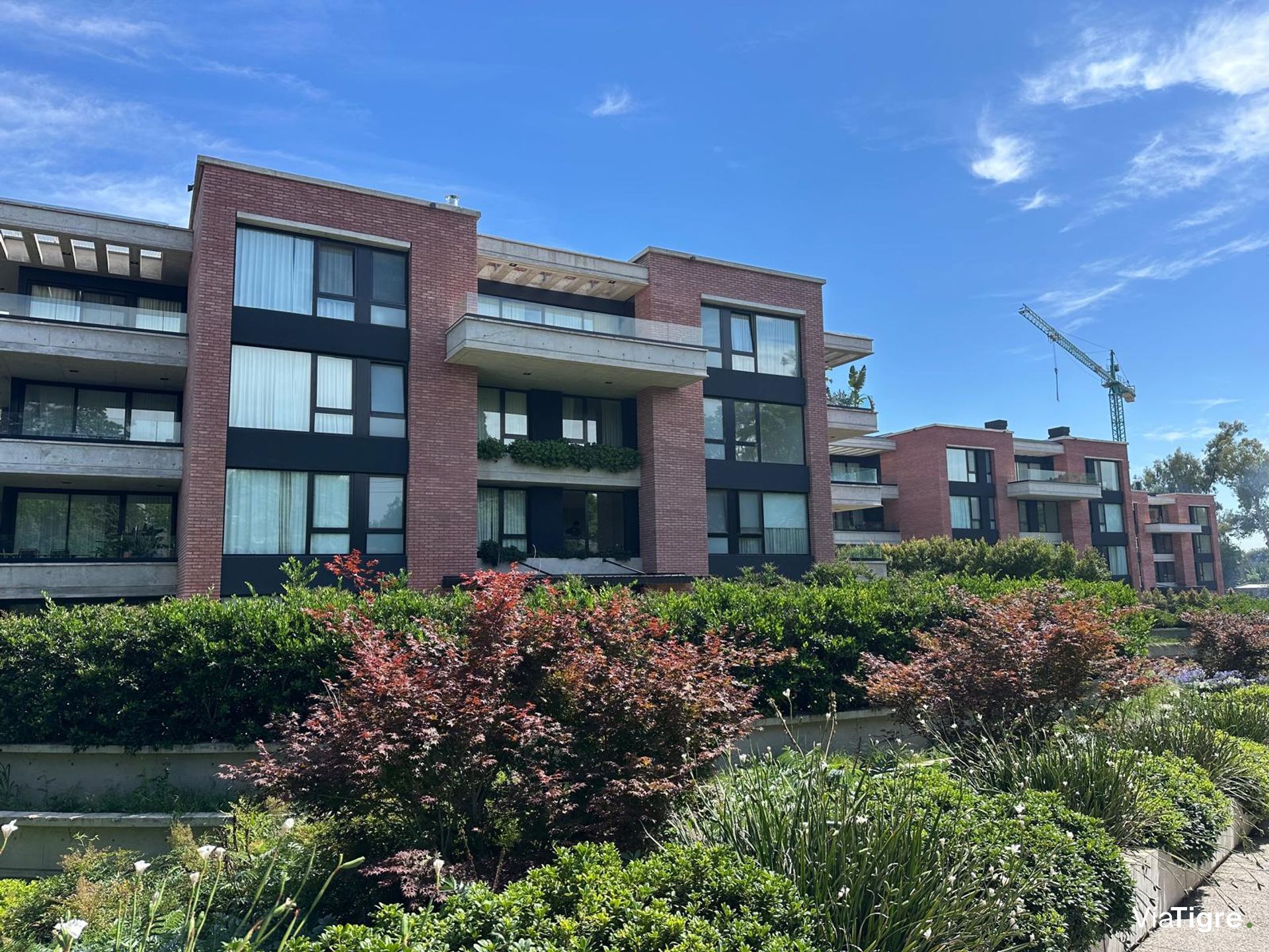 Departamento 4 amb en Venta en Urbana Las Lomas