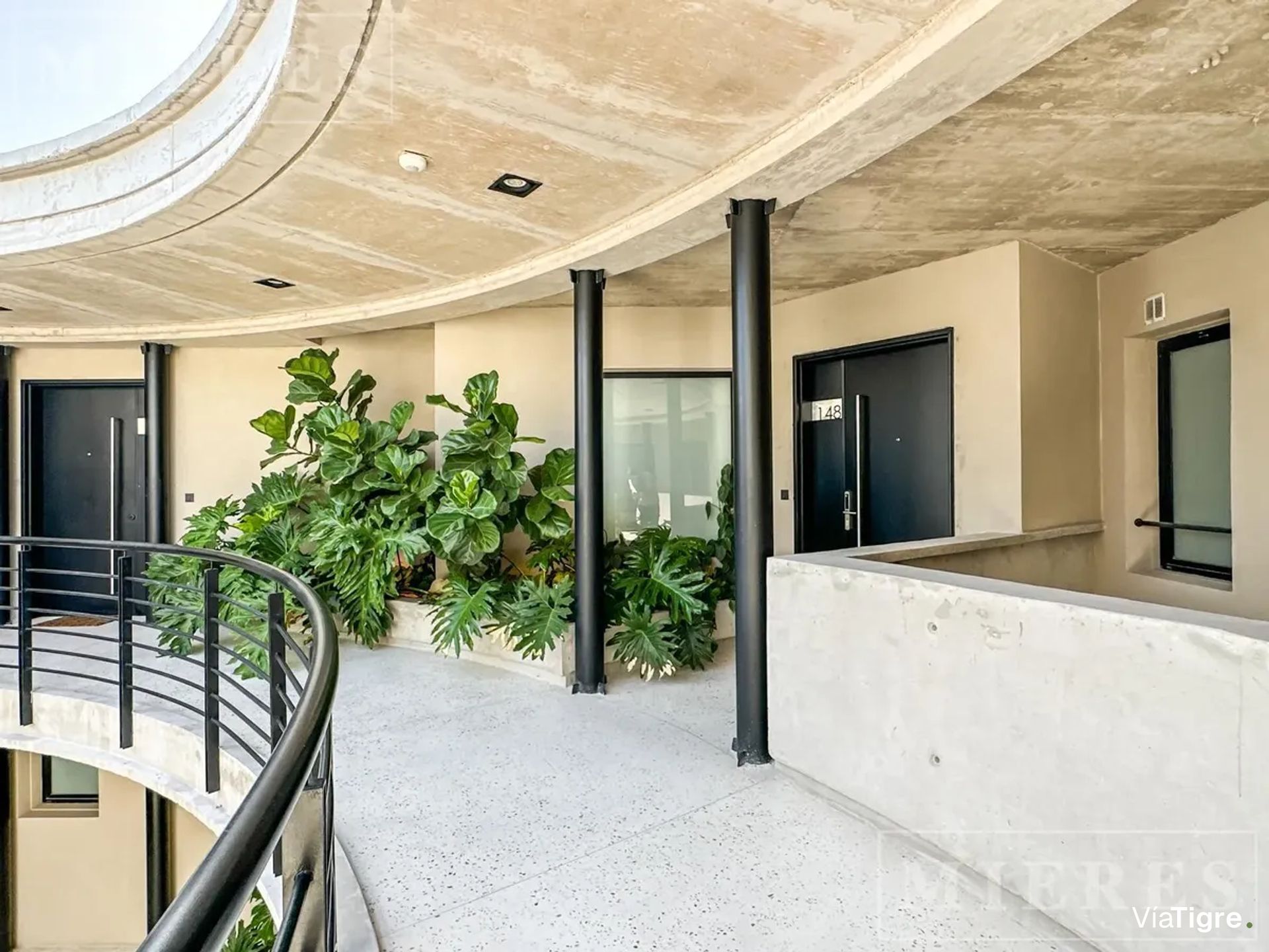 Departamento 4 amb en Venta en Urbana Las Lomas