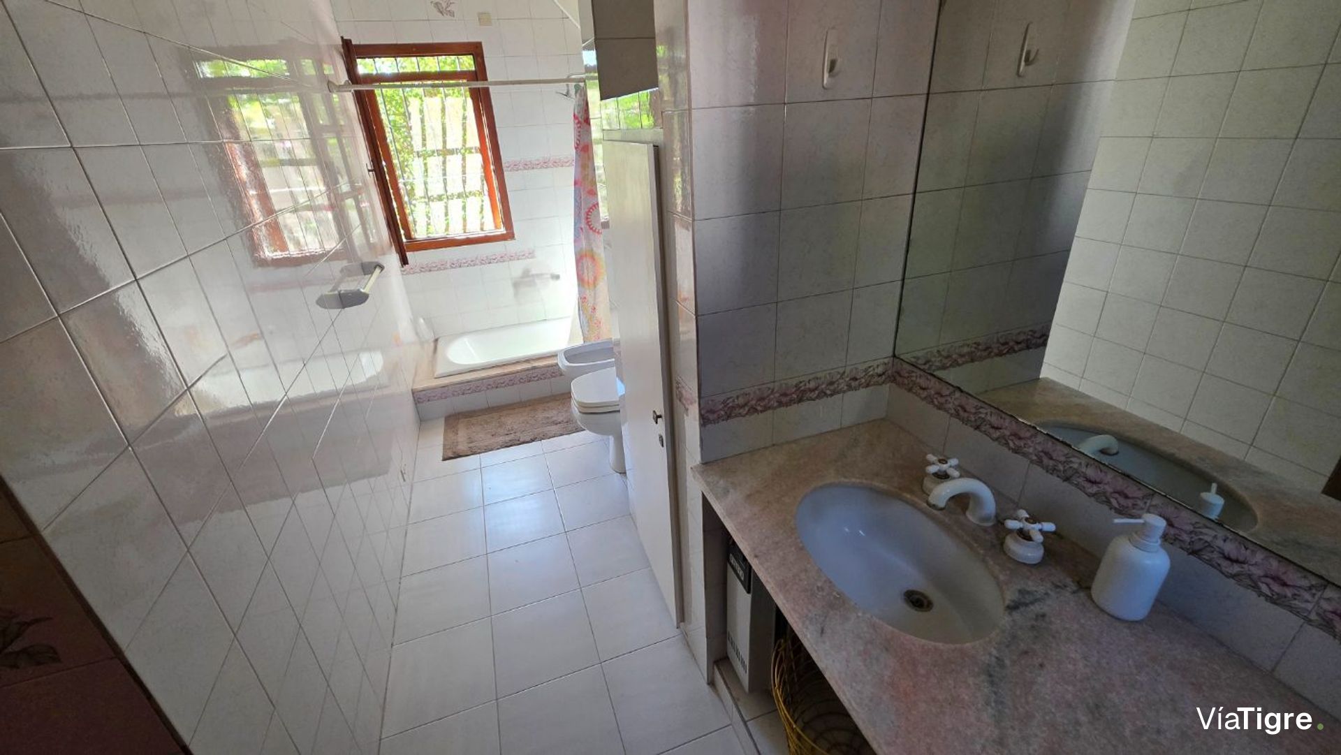 CASA VENTA BARRIO BELLO HORIZONTE TIGRE 5 amb