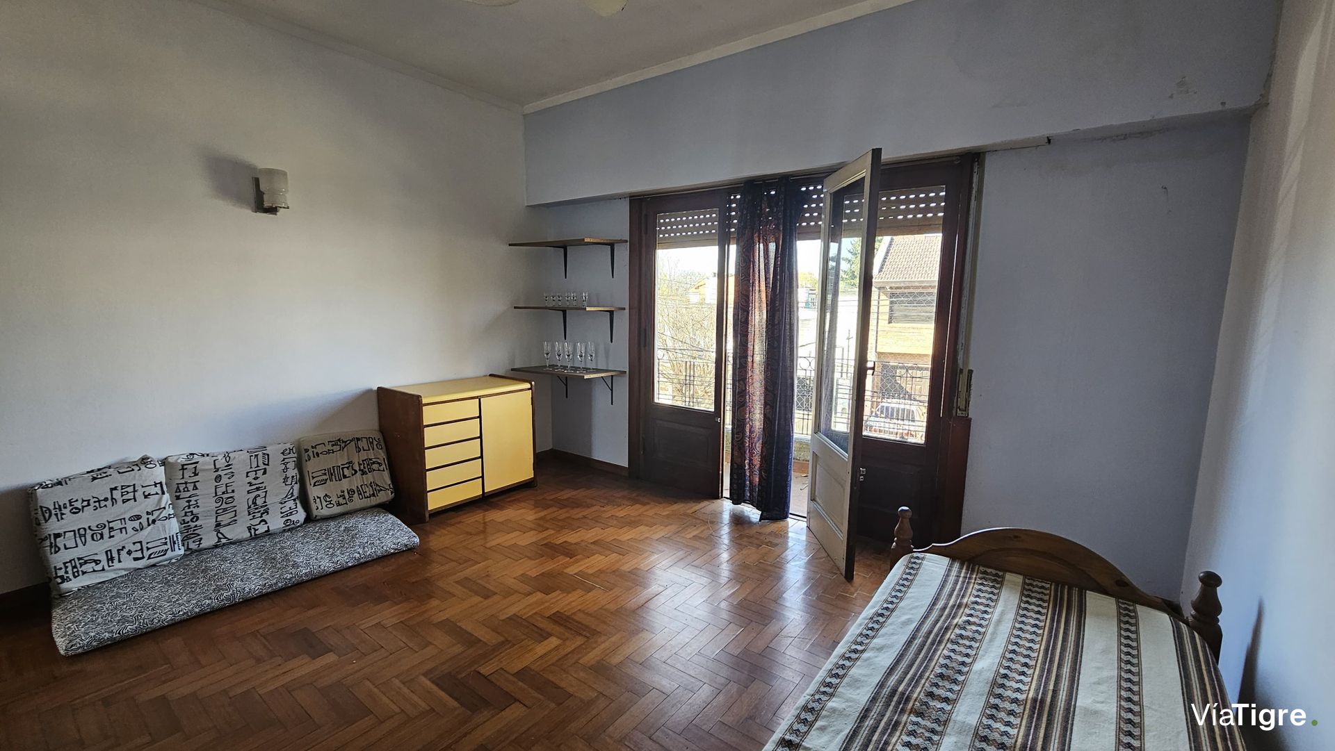 Venta casa multifamiliar con local Boulogne Pana