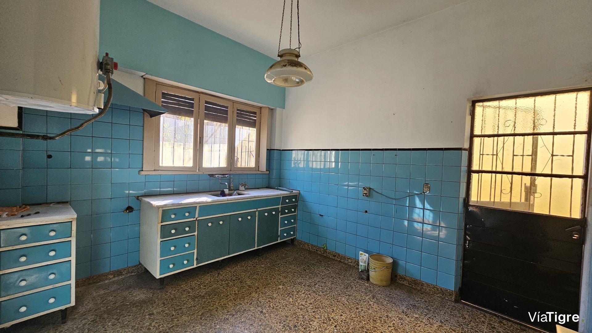 Venta casa multifamiliar con local Boulogne Pana