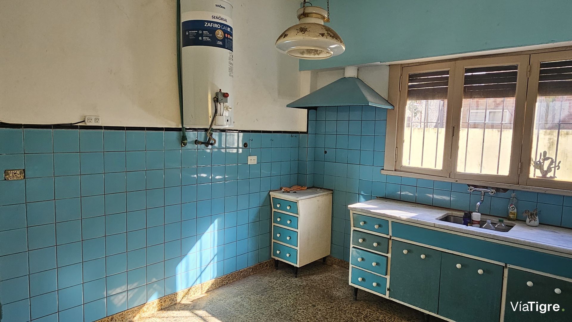 Venta casa multifamiliar con local Boulogne Pana