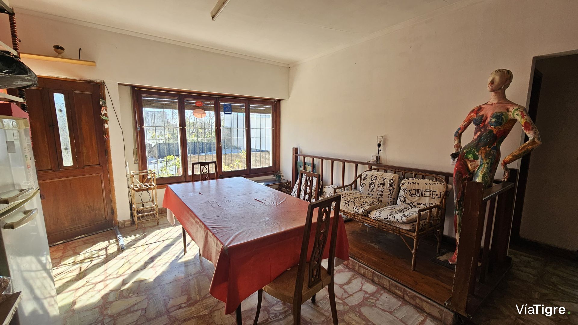 Venta casa multifamiliar con local Boulogne Pana