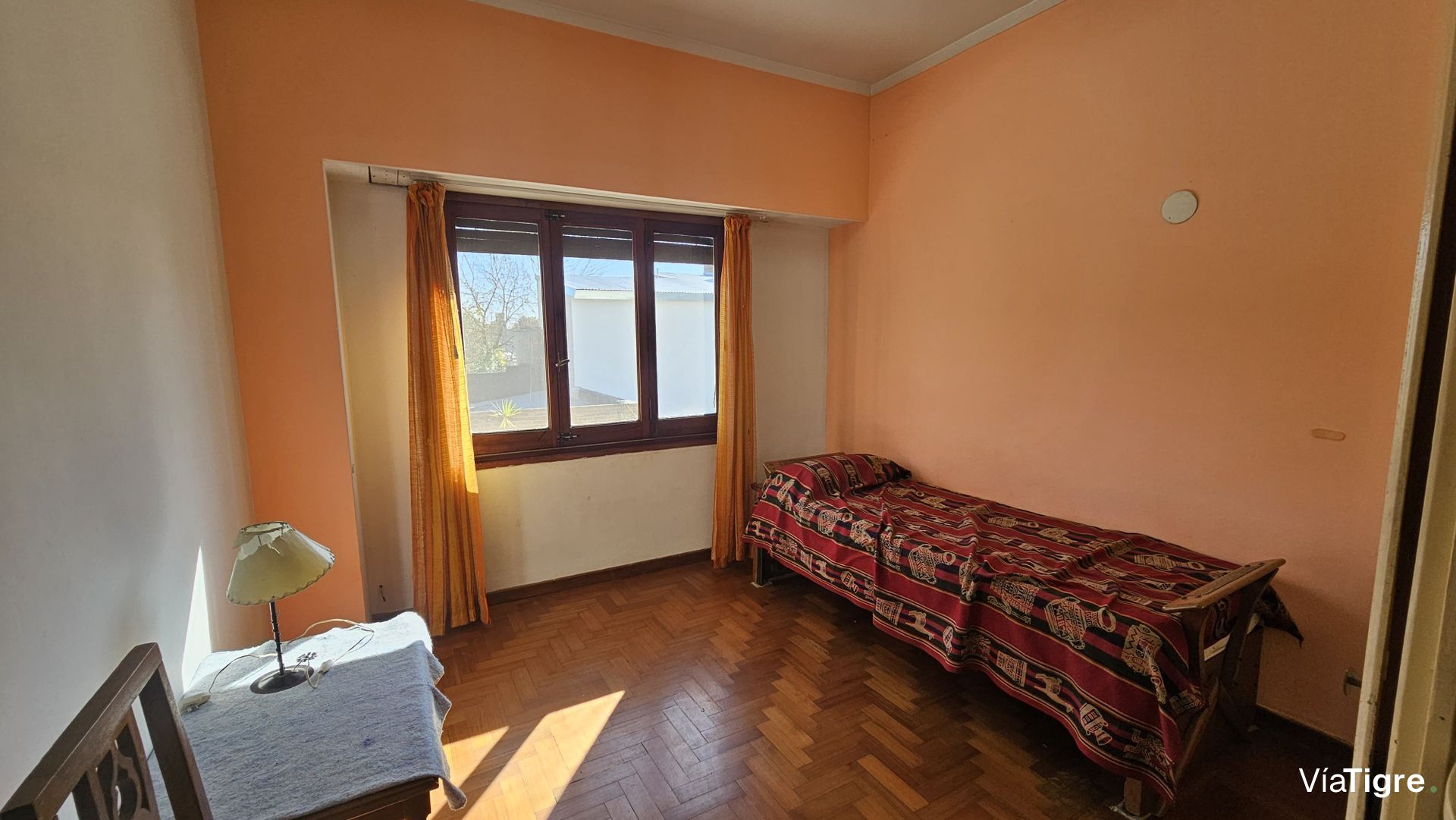 Venta casa multifamiliar con local Boulogne Pana