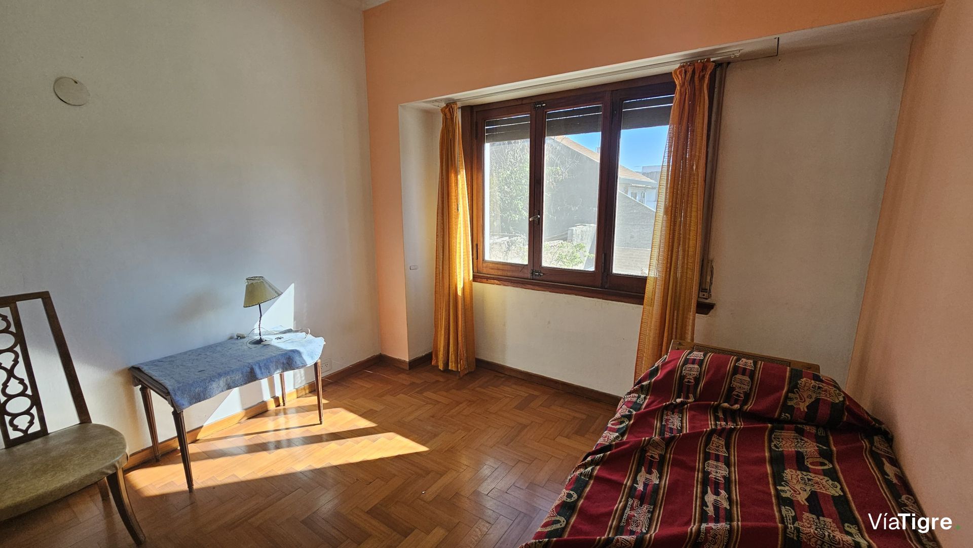 Venta casa multifamiliar con local Boulogne Pana