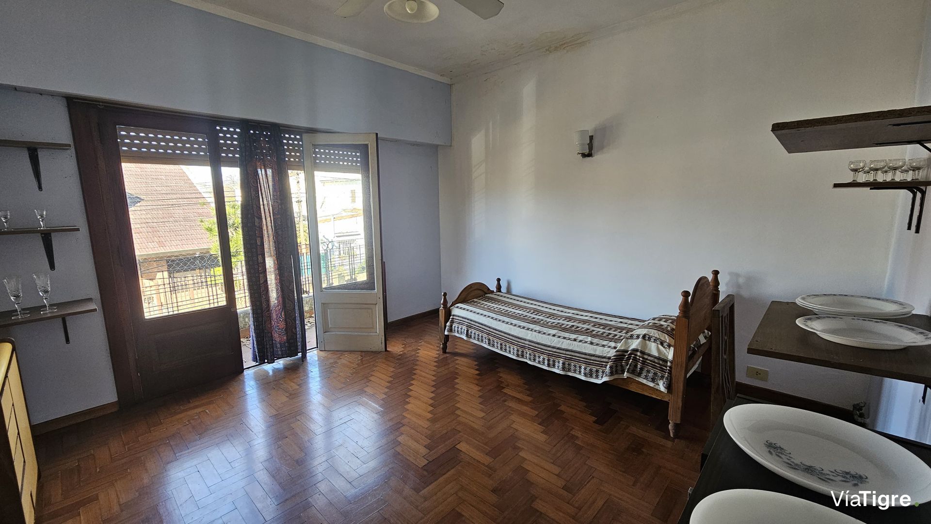 Venta casa multifamiliar con local Boulogne Pana
