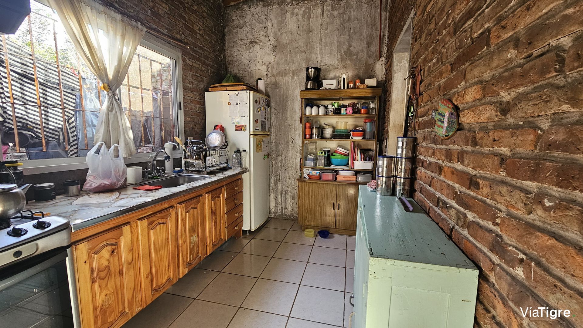 Venta casa multifamiliar con local Boulogne Pana