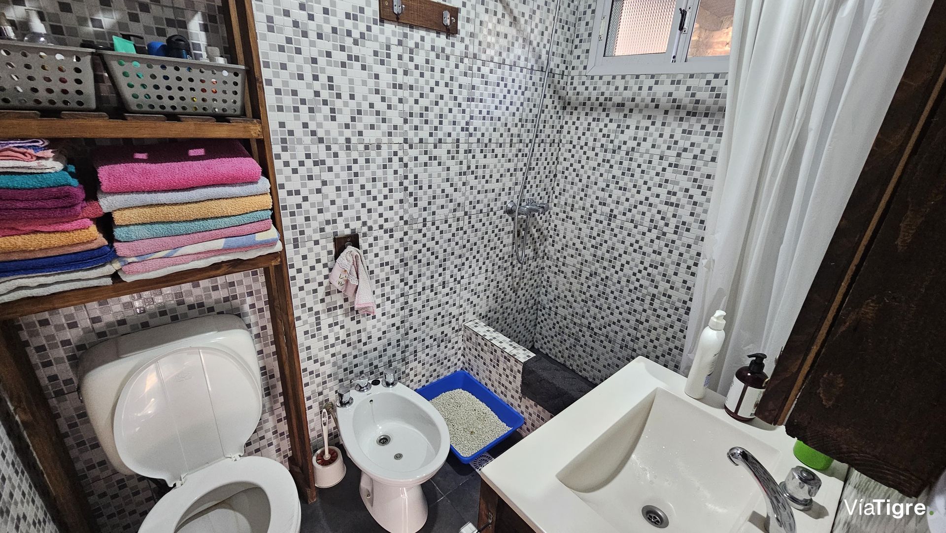 Venta casa multifamiliar con local Boulogne Pana