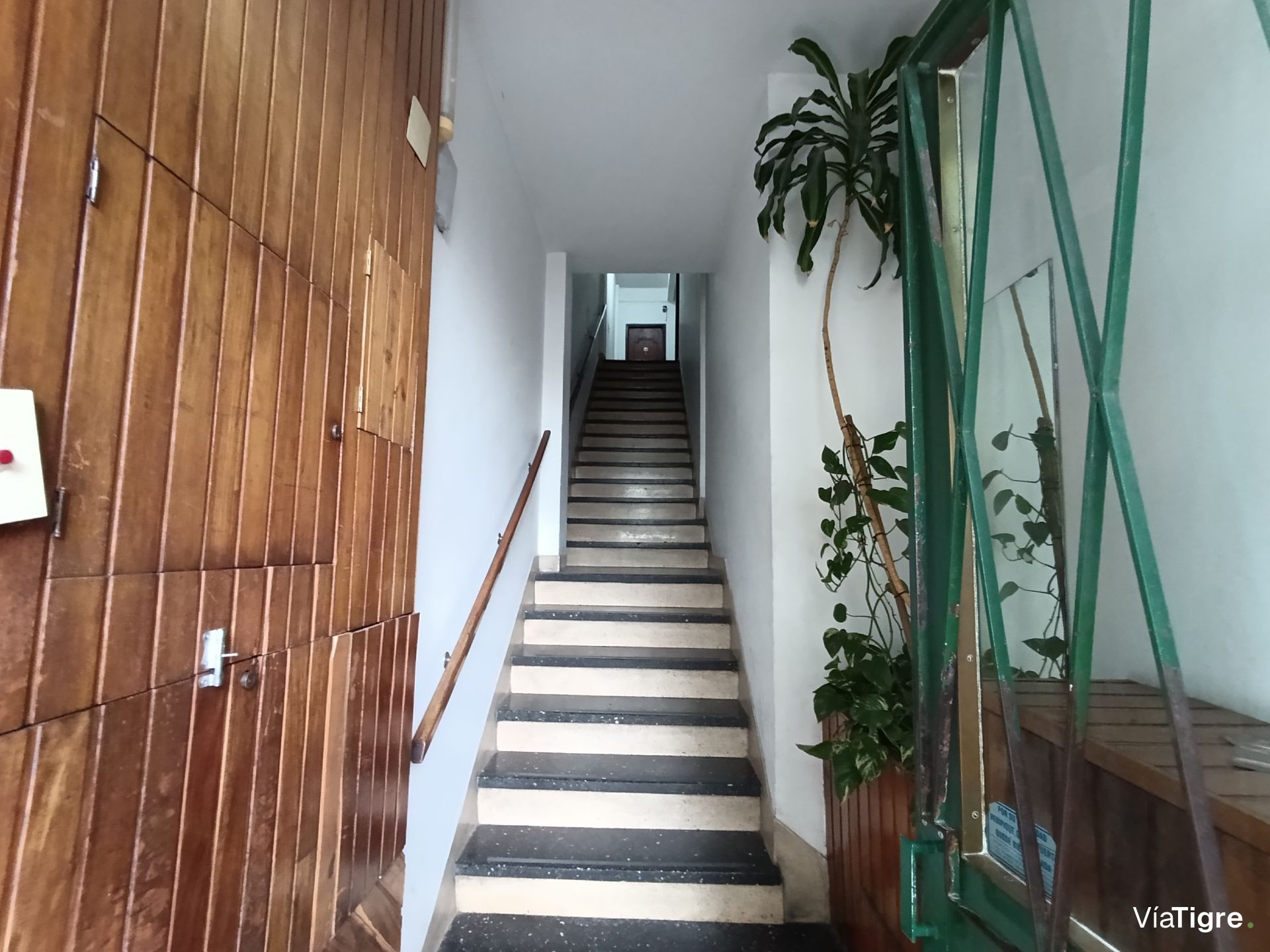 Venta Ph 3 Amb. Apto Cred Prof C/Escalera Martinez