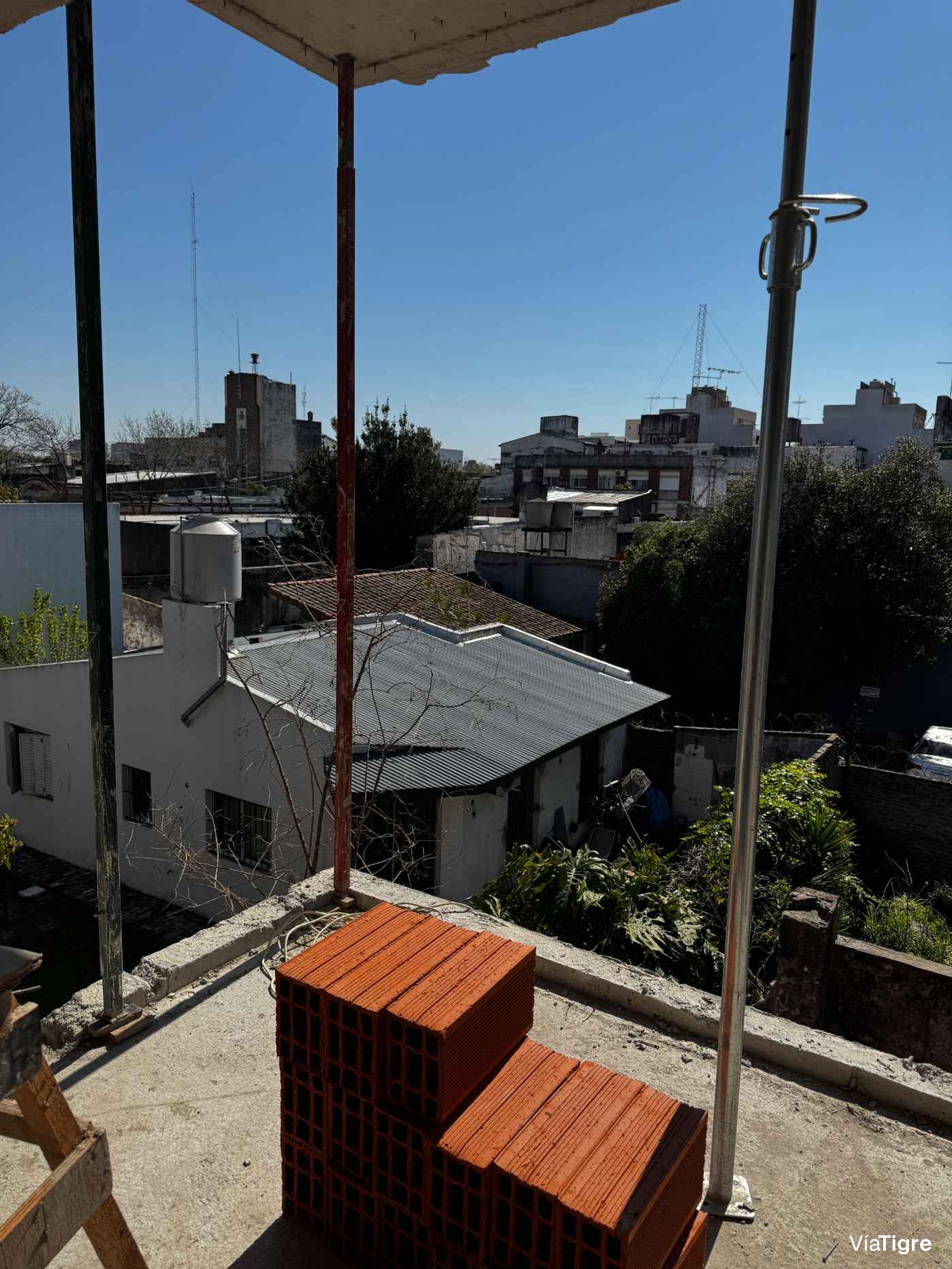 Depto venta San Fernando cochera baulera financia
