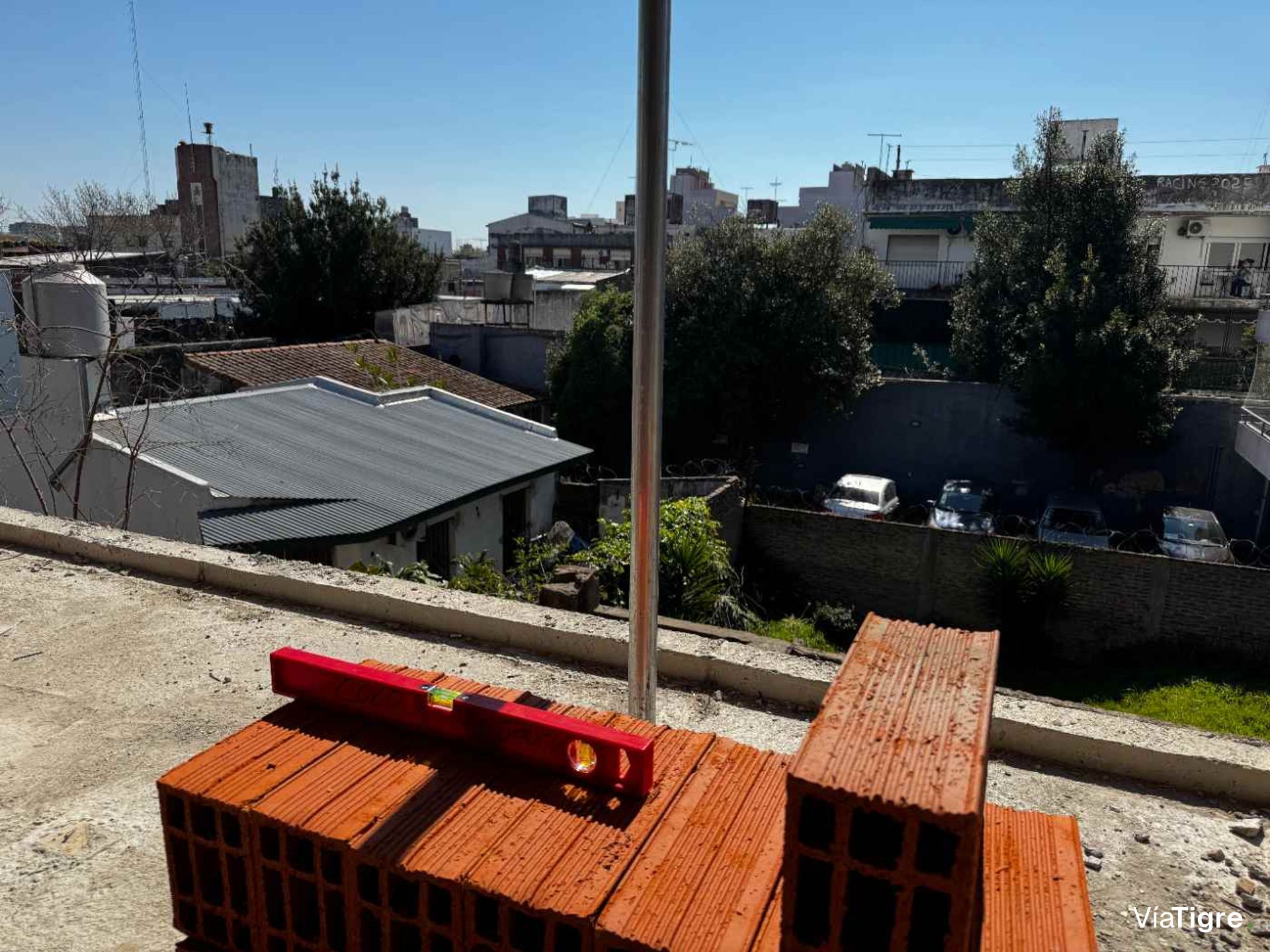 Depto venta San Fernando cochera baulera financia