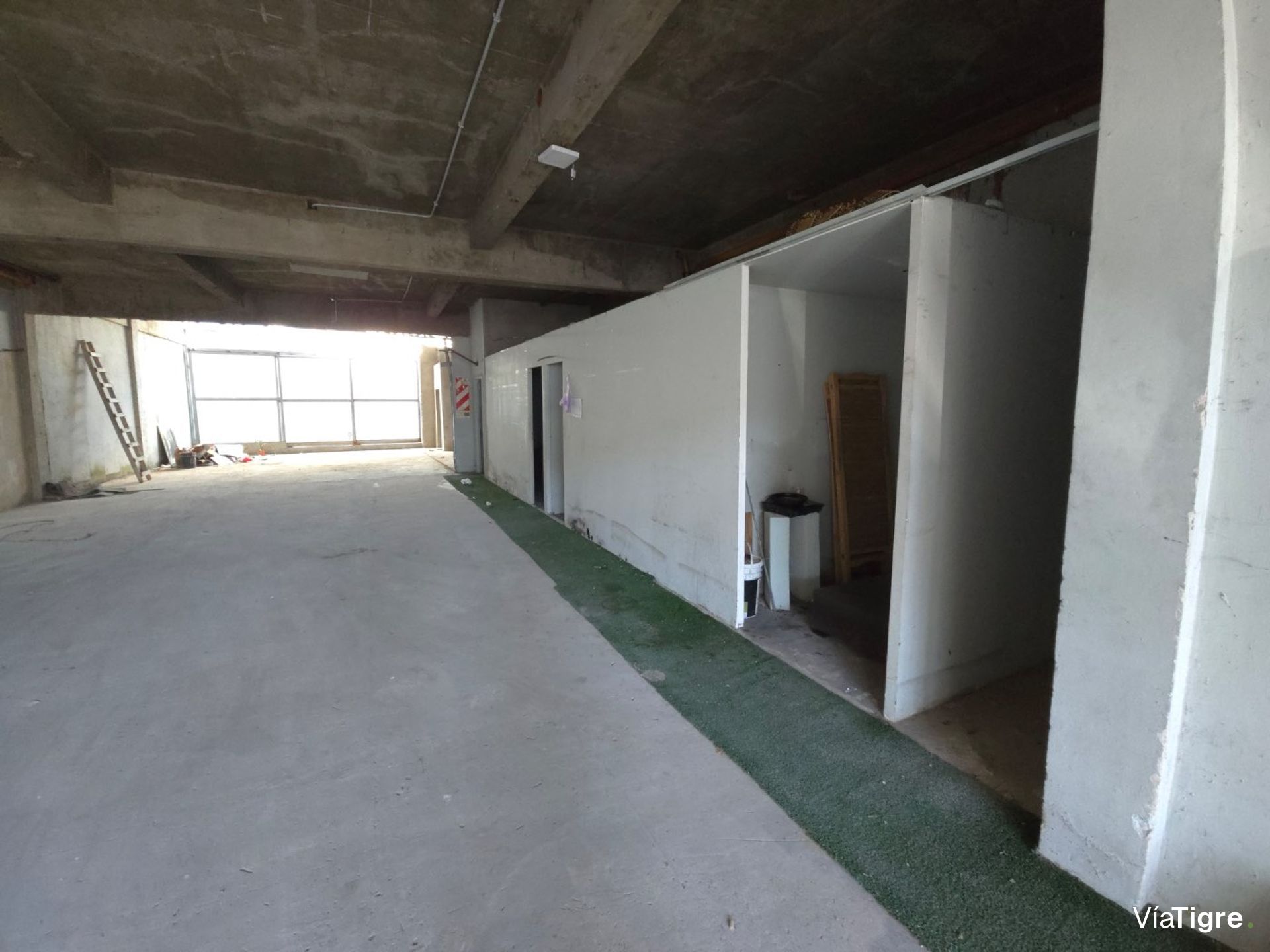 Alquiler Comercial A 50 Metros La Salle Florida