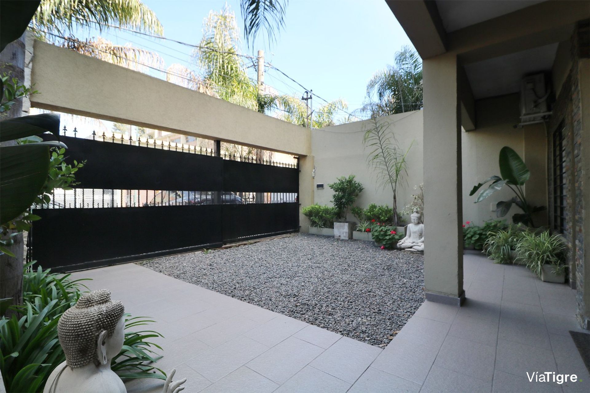 Venta Oficina Depósito Cochera Terraza Martinez